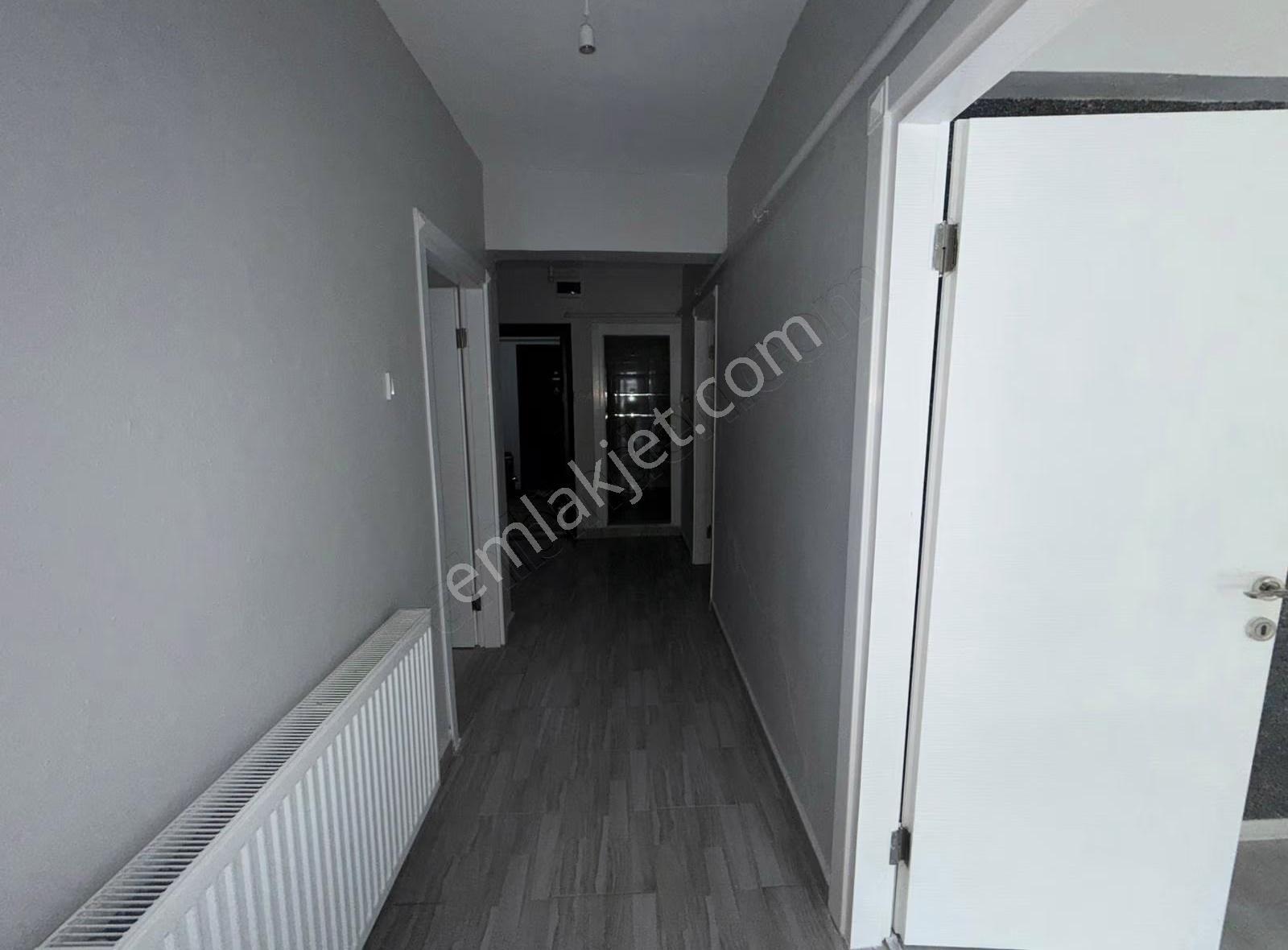 Değirmenlıkızık Merkezi Konumda 2+1 Kiralık - Görsel 6