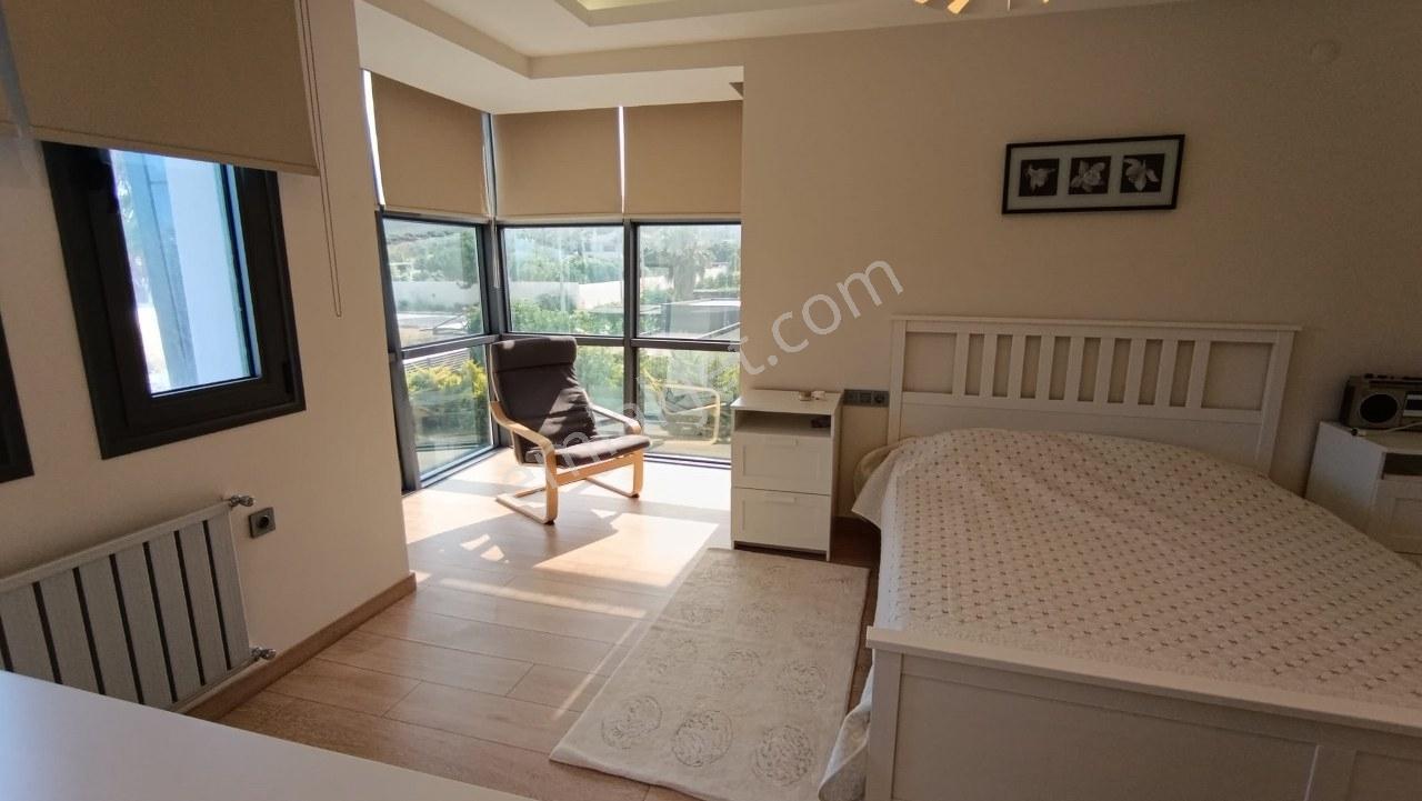 İzmir Çeşme Alaçatı Merkeze Yakın Havuzlu Kiralık Lüks Müstakil - Görsel 20