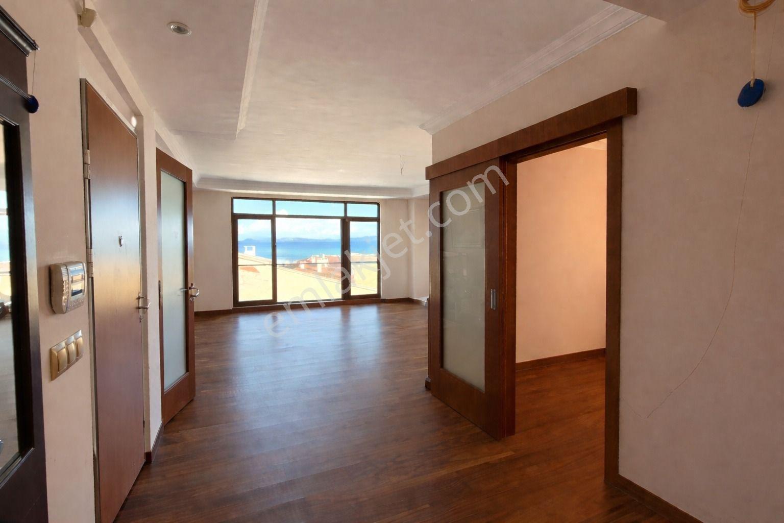 Çınarcıkta Genç Binada Şahane Deniz Manzaralı 5+2 Eşyalı Dublex Daire - Görsel 34