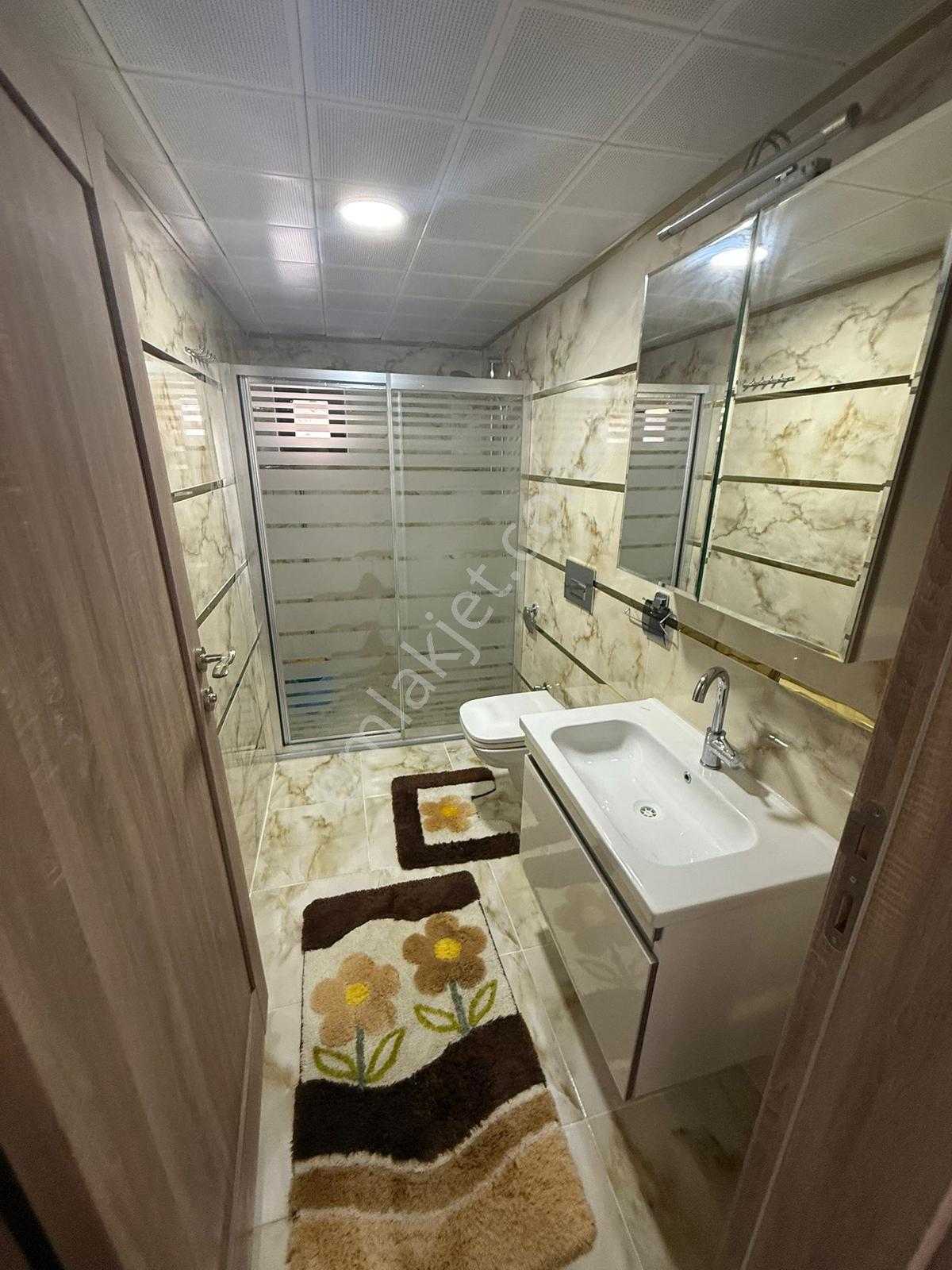 Çalışkan Emlak'tan Azizehatun Camii Karşısı Kiralık 2+0 Daire - Görsel 7