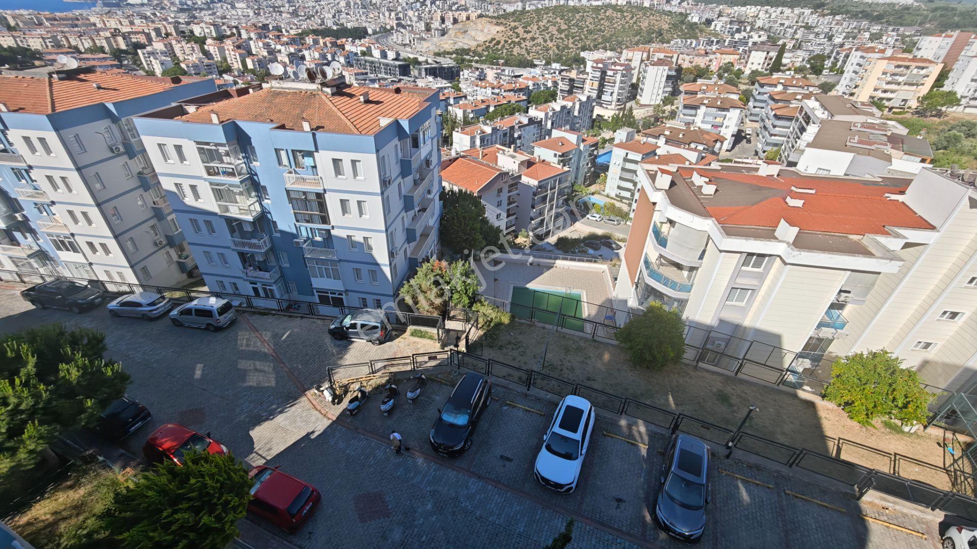 Kuşadası Kadınlar Denizi Deniz Manzaralı Satılık 3+1 Daire - Görsel 13