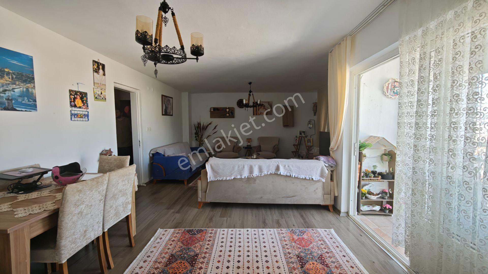 Kuşadası Kadınlar Denizi Deniz Manzaralı Satılık 3+1 Daire - Görsel 6