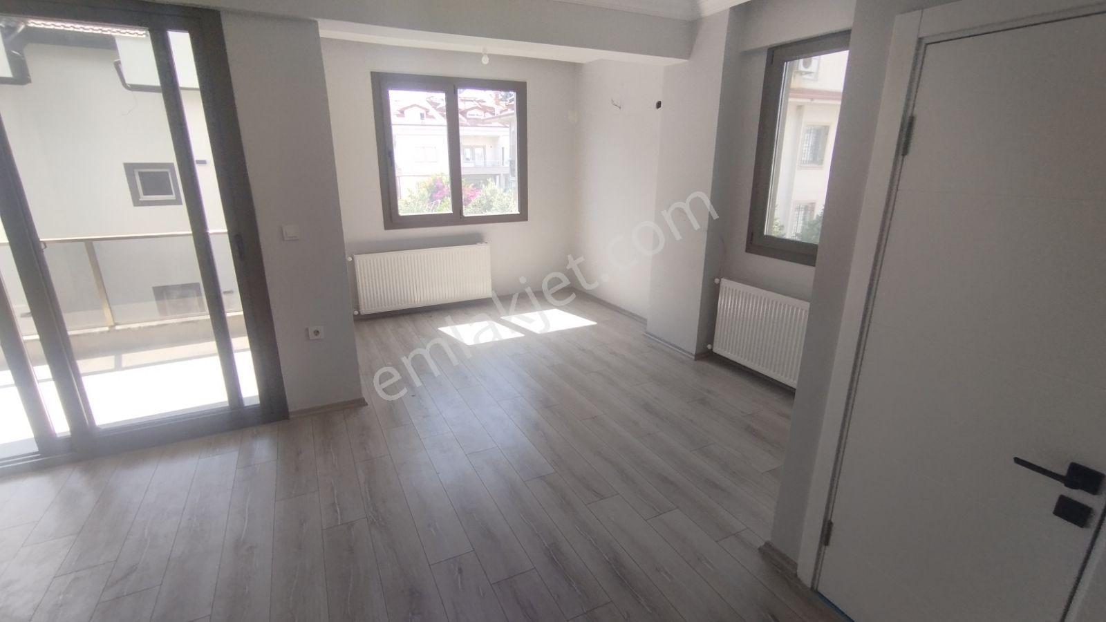 İlkon'dan Merkezi Konumda Satılık 2+1 Fırsat Çatı Dubleks Daire - Görsel 4