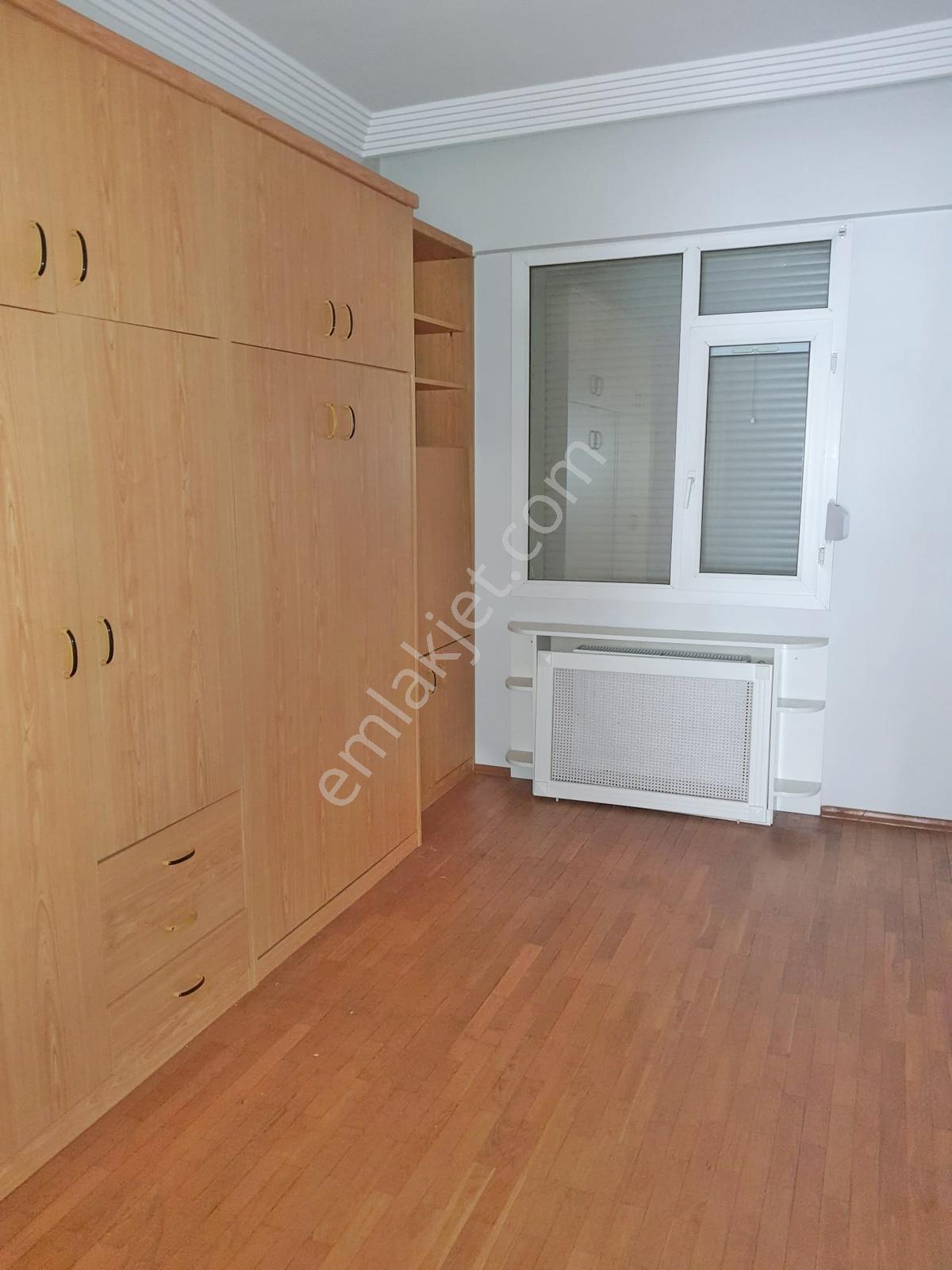 Hometown Gayrimenkulden Caddebostan'da Satılık Katta Tek 4+1 - Görsel 14