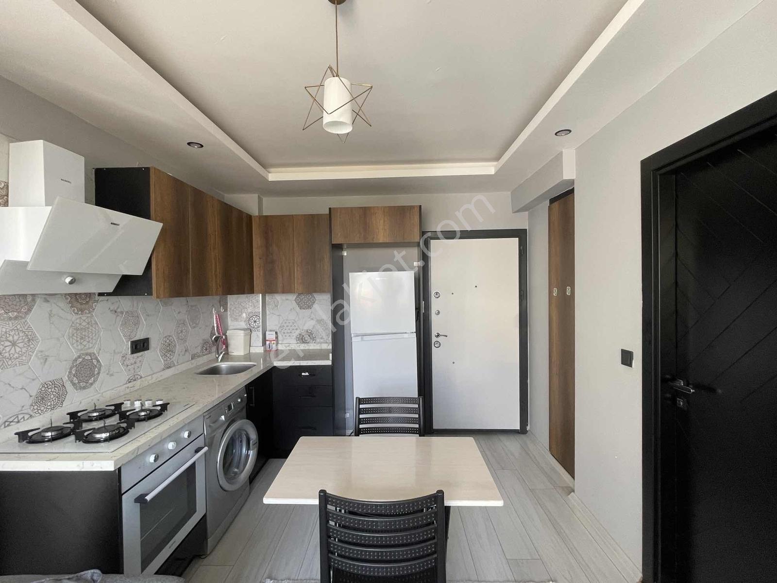 Carkıpare'de Stadyum Karsısı Satd Manzaralı Esyalı Lüx 1+1 - Görsel 11