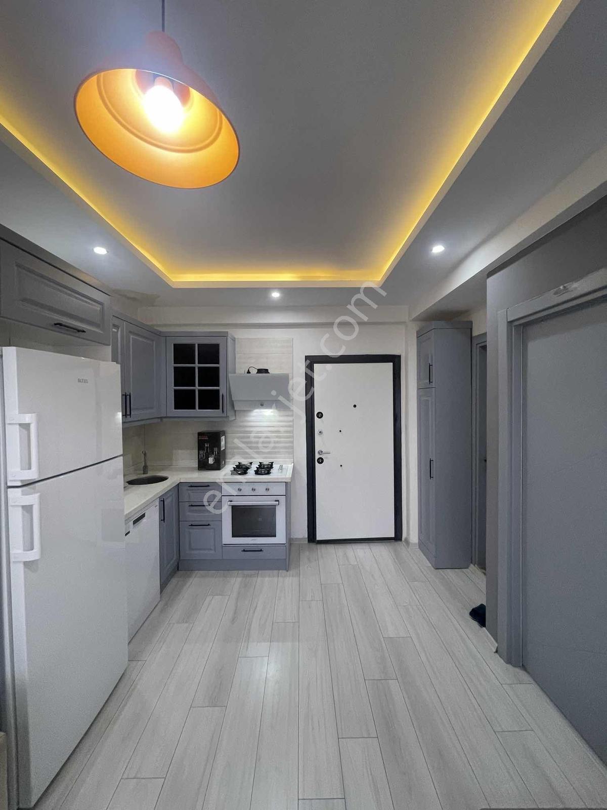 Stadyum Bulvarı Yanı Mıgros Karsısı Lüx Ve Eksıksız Esyalı 1+1 - Görsel 9