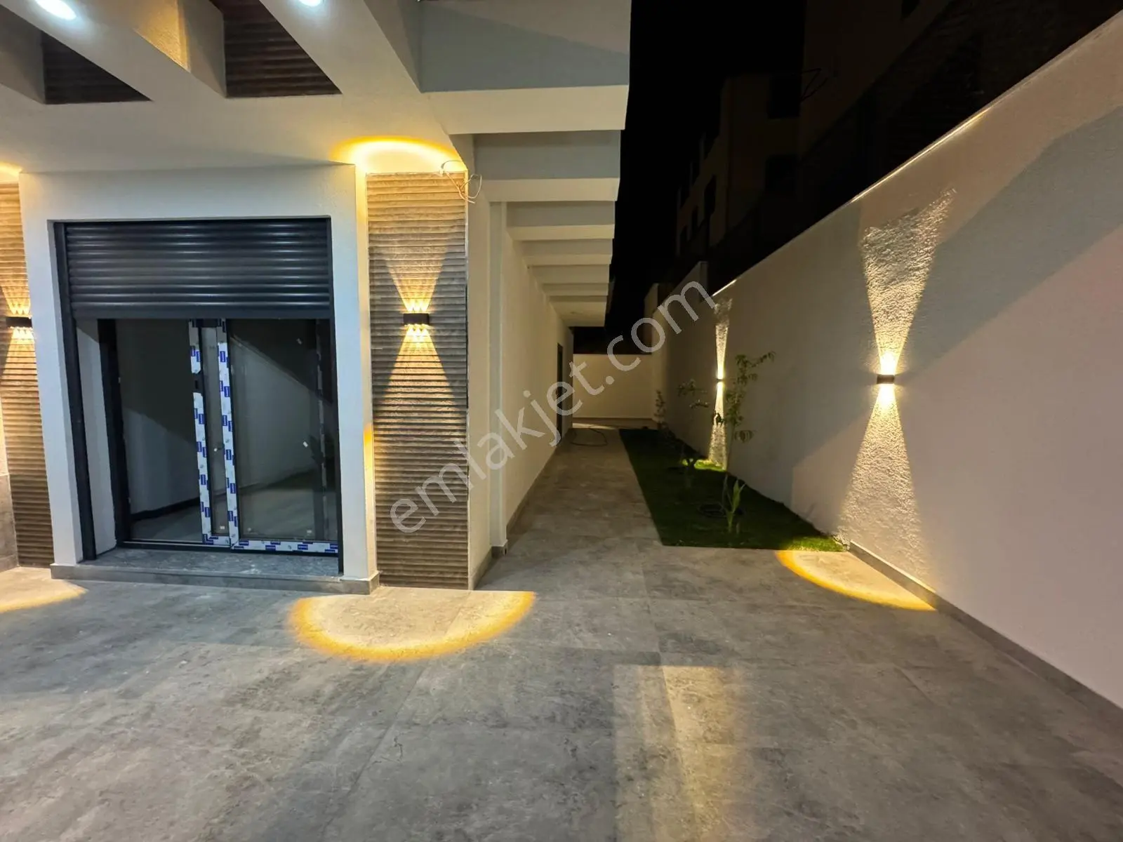 Didimde Satılık 2+1 Uygun Fiyatlı Bahçeli- Ön Cephe Sıfır Villa - Görsel 8