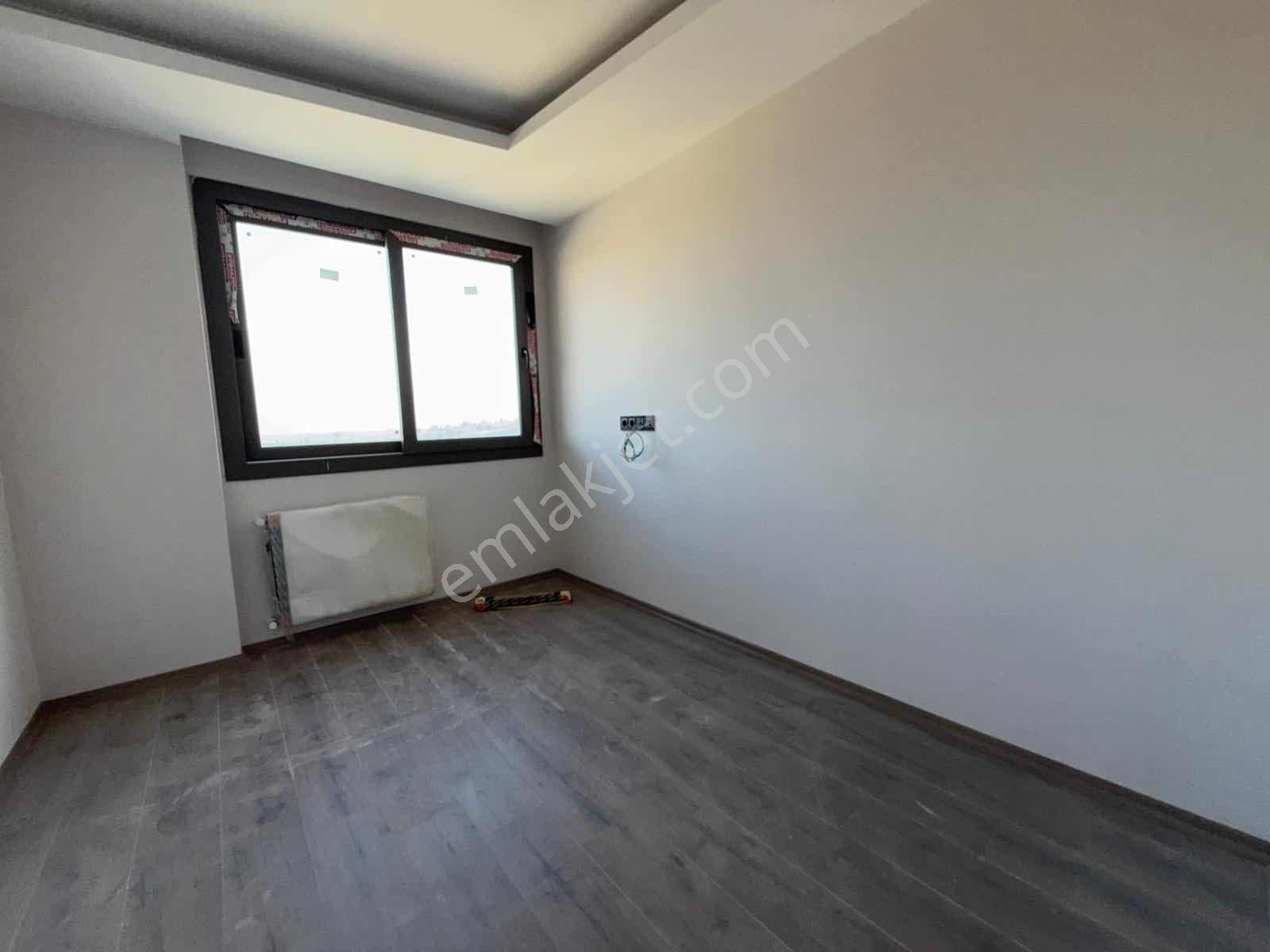 Kabasakal Blv Üzeri/site/sıfır/3+1/k.mutfk/ç.banyo/g.odalı/iskan - Görsel 17