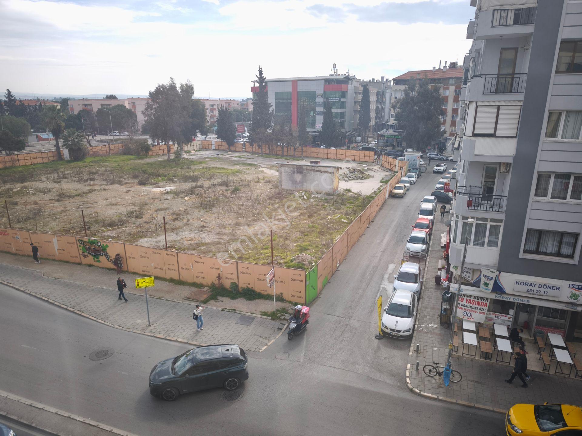 Önder Caddesi Üzerinde Arakat Eşyalı Kiralık 1+1 Daire - Görsel 4