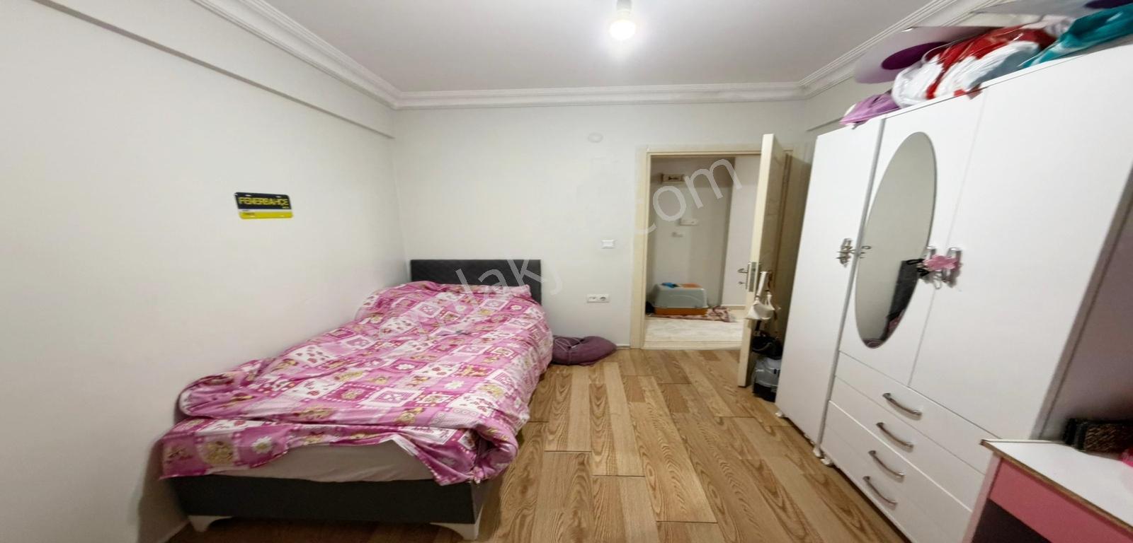 Metrobüse Yürüme Mesafesi Satılık 2+1 Altı Sığınaklı Bahçe Katı - Görsel 7