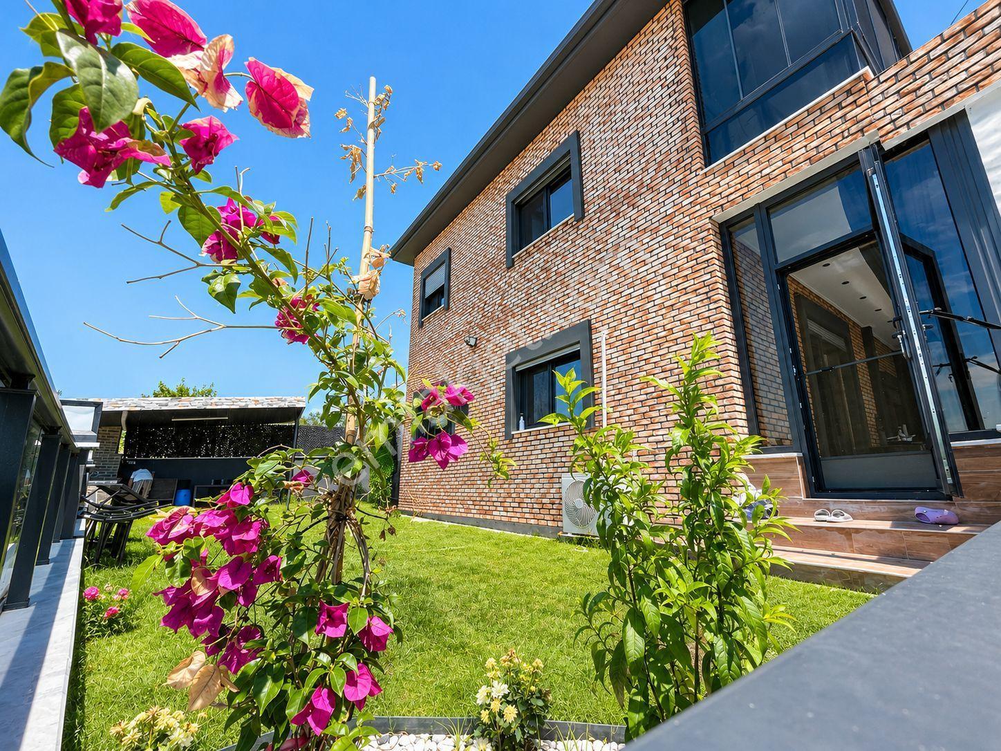 Blue Life Egen'den Gerçek İlan Yaylaönünde Havuzlu Çift Banyolu Çift Balkonlu 4+1 Lüx Villa - Görsel 17