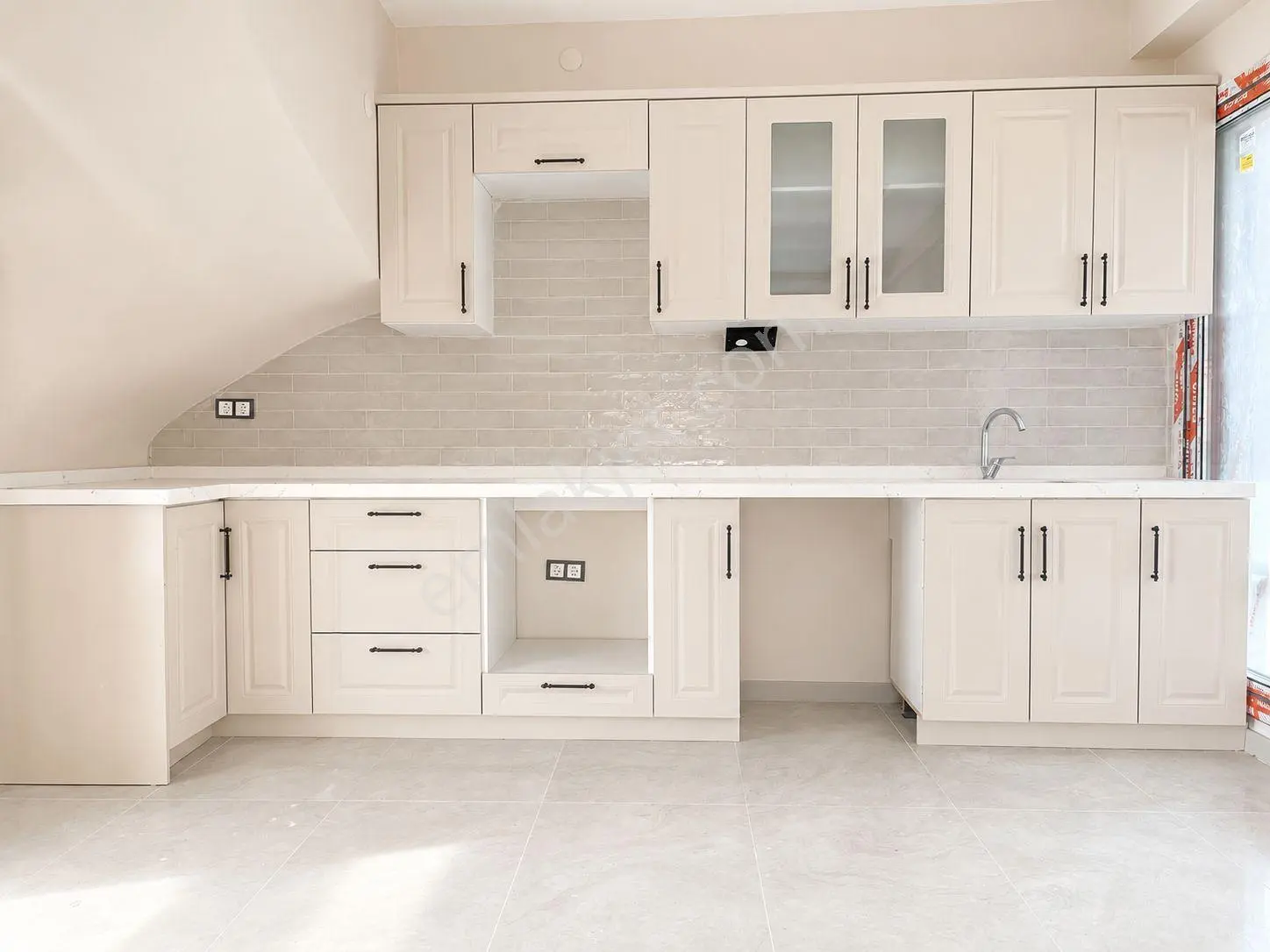 Blue Life Egen'den Gerçek İlan Yaylaönünde Havuzlu Çift Banyolu Çift Balkonlu 4+1 Lüx Villa - Görsel 2