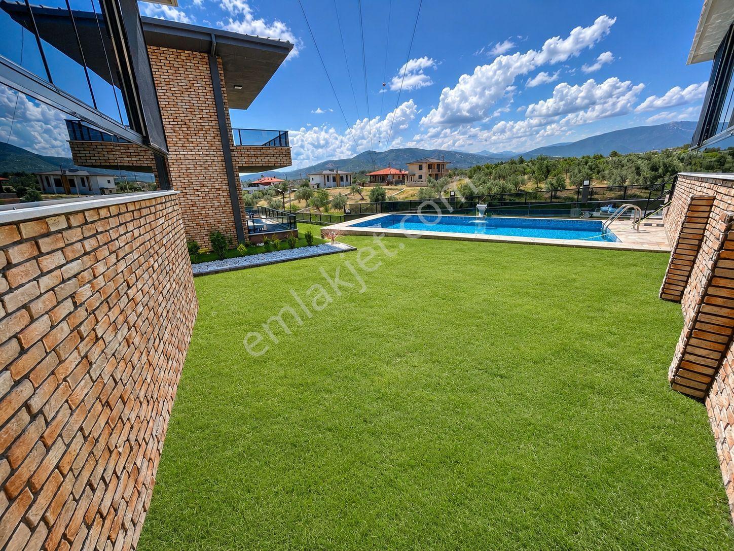Blue Life Egen'den Gerçek İlan Yaylaönünde Havuzlu Çift Banyolu Çift Balkonlu 4+1 Lüx Villa - Görsel 31