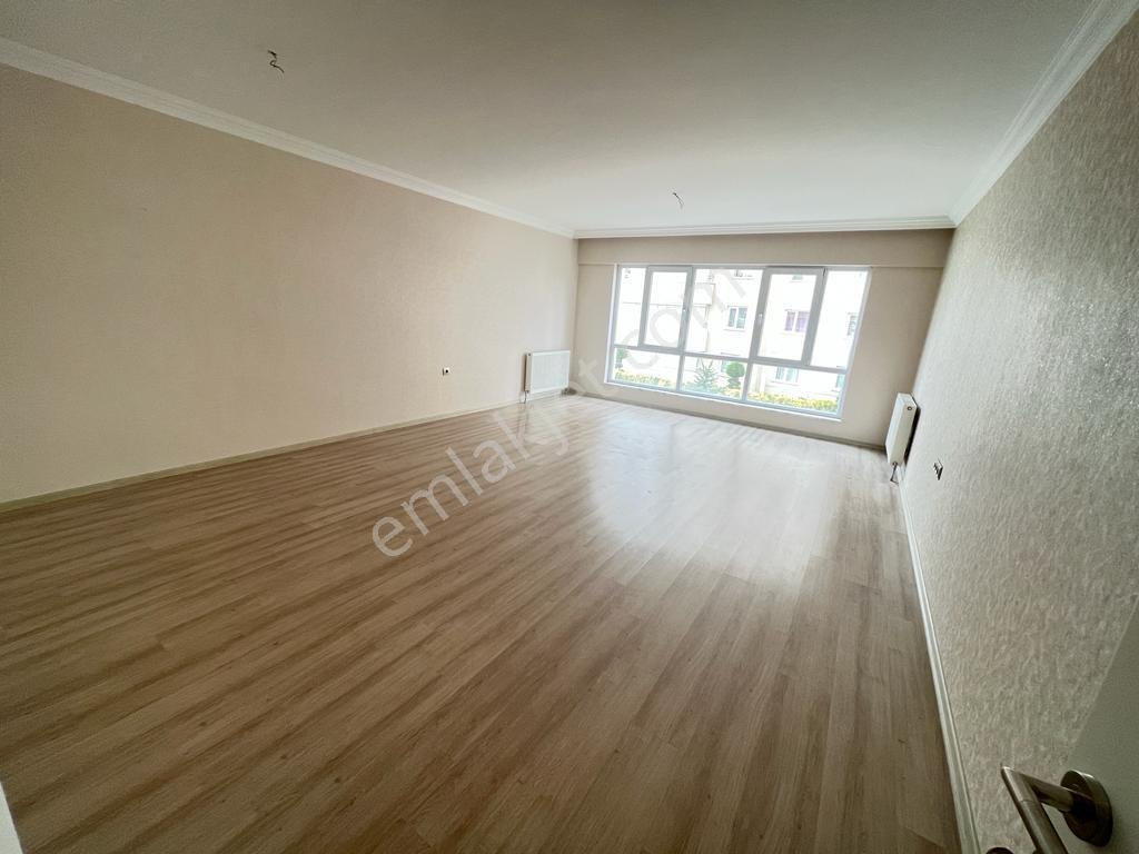 Ahi Mesut Koru Elvan Sitesi Arakat 4+1 Kiralık Daire Turyap'tan - Görsel 9