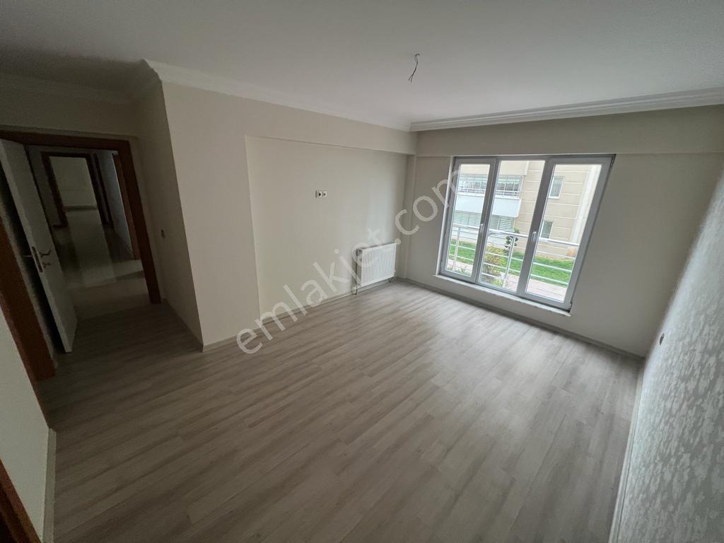 Ahi Mesut Koru Elvan Sitesi Arakat 4+1 Kiralık Daire Turyap'tan - Görsel 26