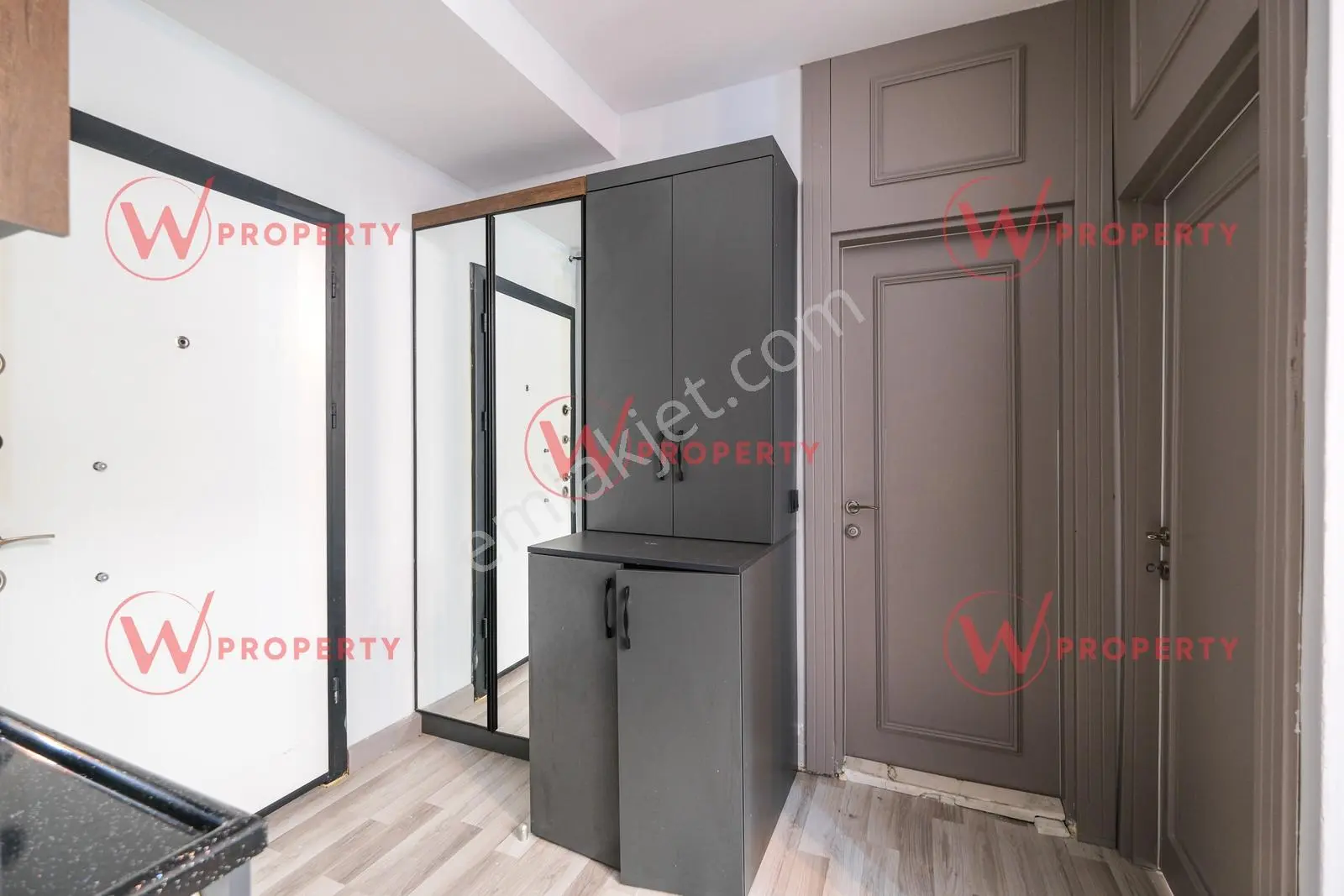 W Property'den Menteş'te Bahçe Teraslı 1+1 Eşyalı Satılık Daire - Görsel 14