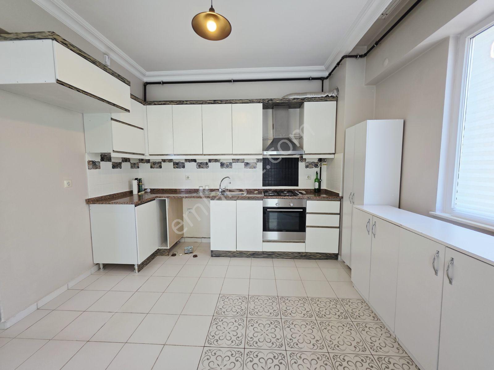Güzeloba Merkez, Site İçinde Geniş 2+1 Arakat Daire - Görsel 5