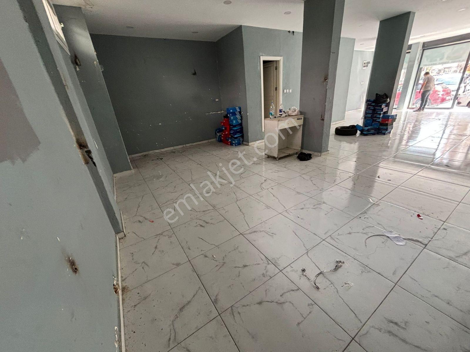 Buca Hürriyet Mahallesinde Ana Cadde Yakın Kiralık Dükkan - Görsel 8