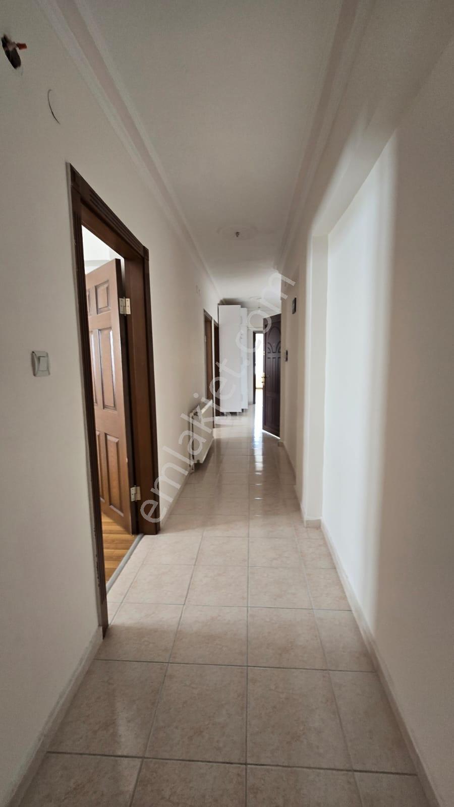 Gülveren Mah 3+1 Kat 3 Full Manzara 120 M2 Bağımsız Montalamalı - Görsel 19