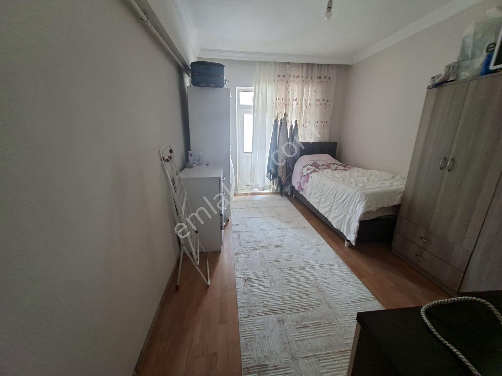 Etlik Merkezde Her Yere Yakın Güney Cephe Avantajlı 1. Kat 3+1 - Görsel 19