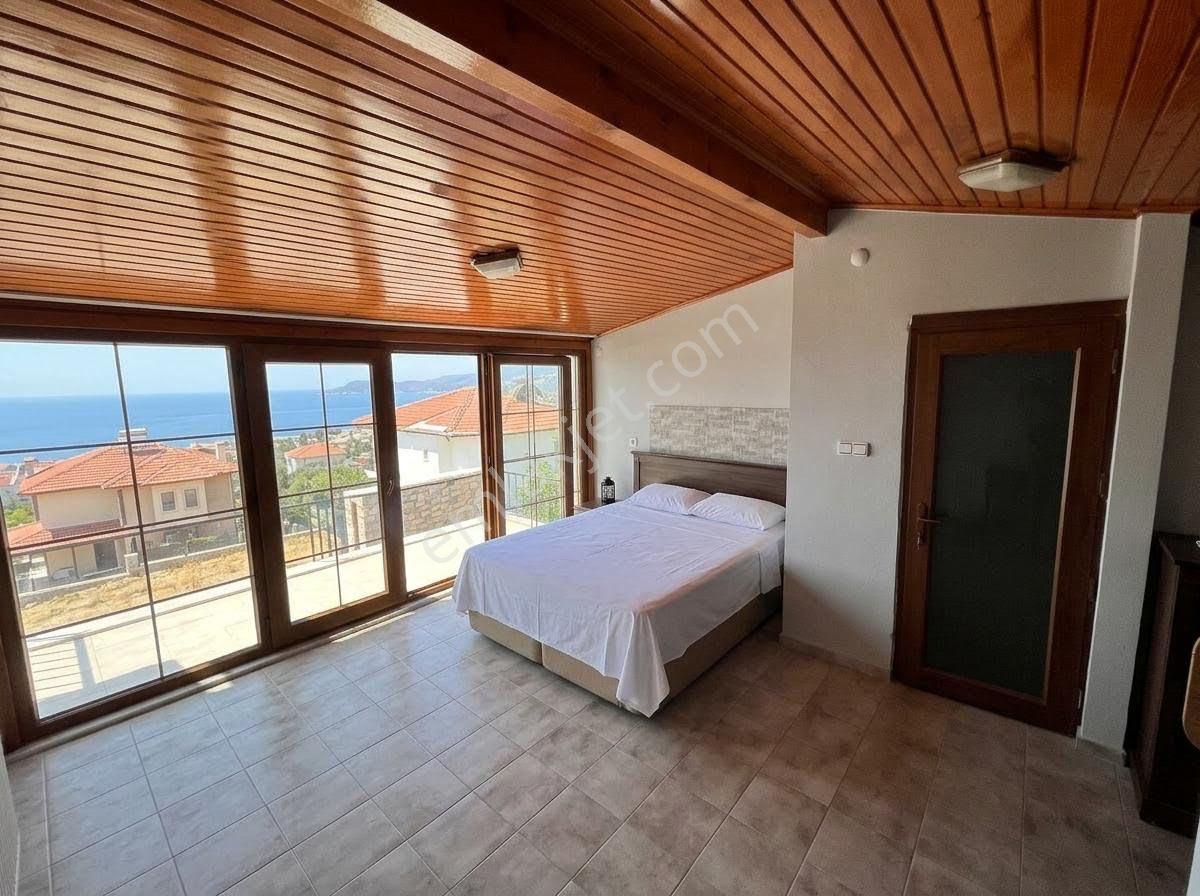 Saraçoğlu Kıyı Evleri'nde Deniz Manzaralı Köşe Parsel Villa - Görsel 16