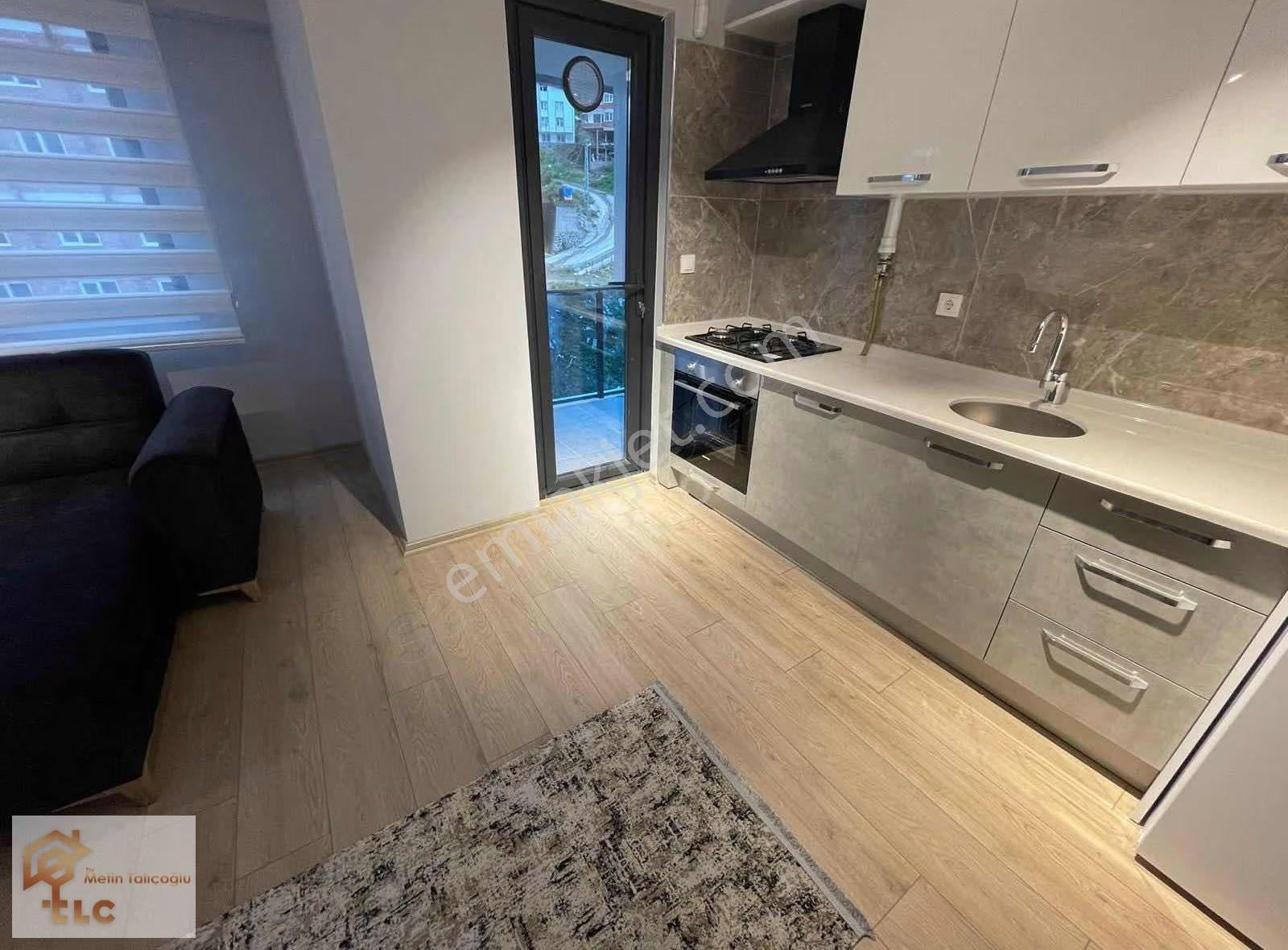 Eşyalı Kiralık 1+1 Merkezde Ve Lüks - Görsel 17