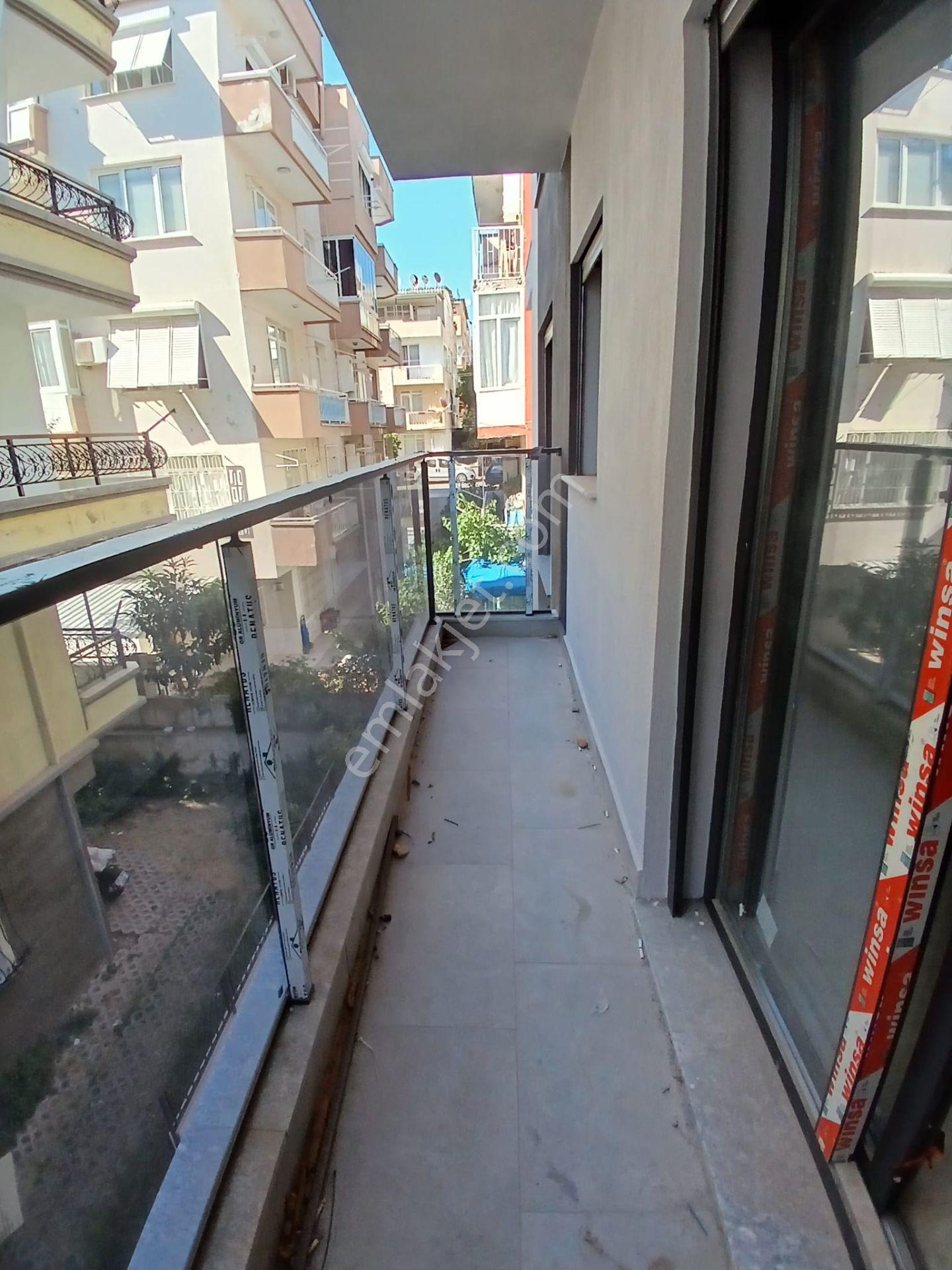 Buca Yiğitlerde Sıfır Arakat Balkonlu Satılık Daire - Görsel 13