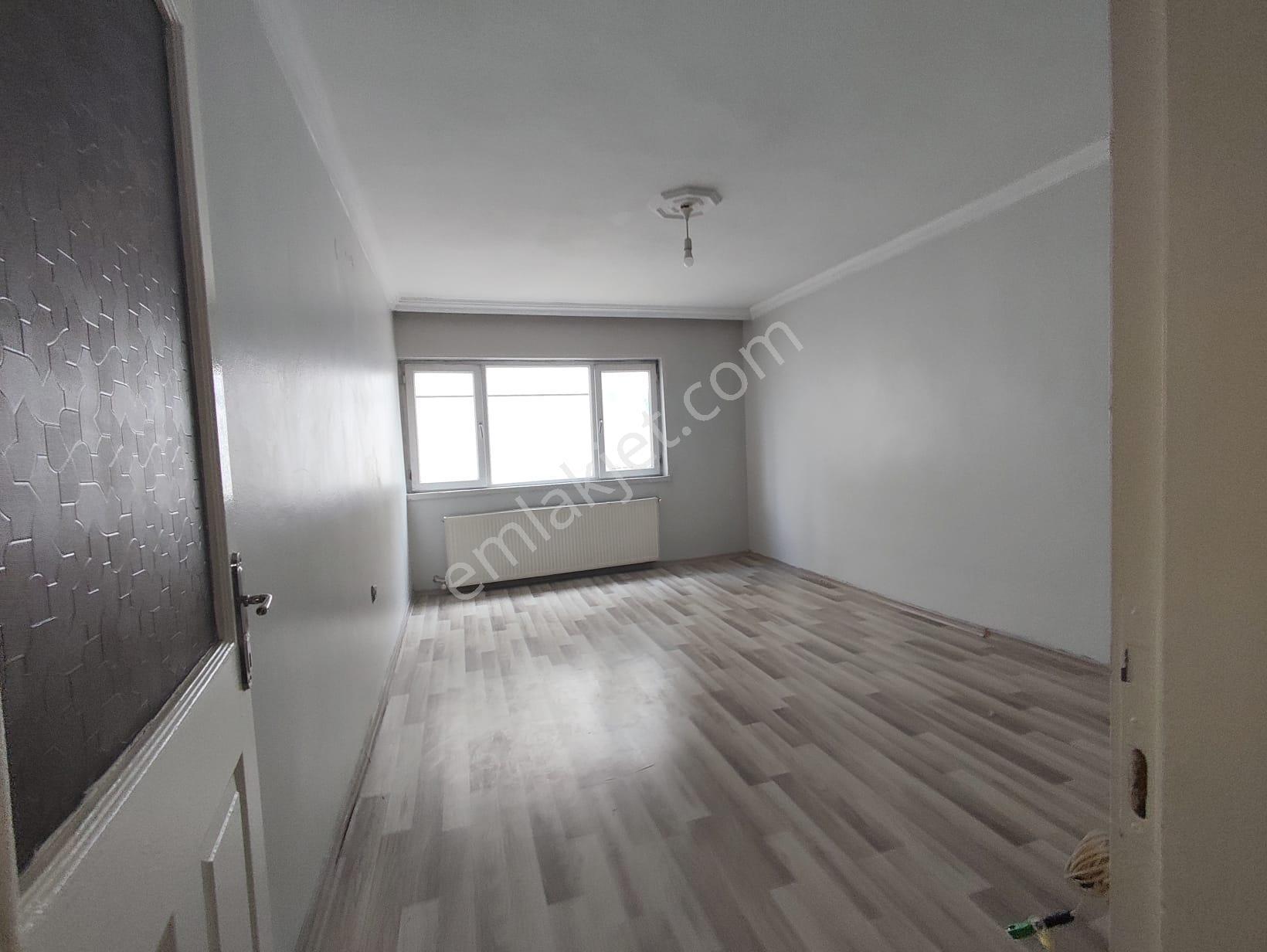 Yılmaz Gayrımenkulden Ful Yapılı 2+1 Masrafsız Ara Kat Koşu Yolu Parkı Yanı - Görsel 3