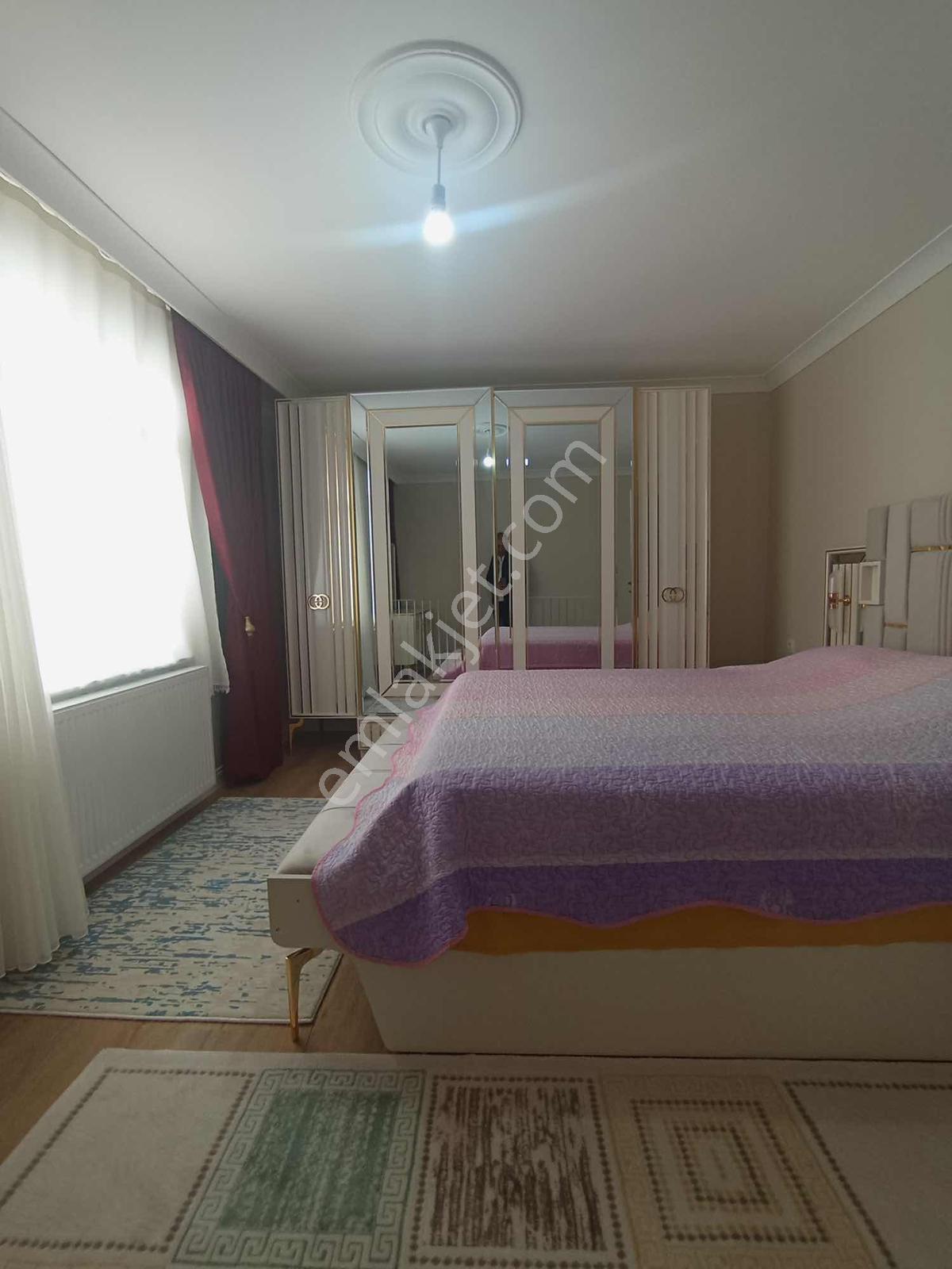 Esenyurt İncirtepede Devasa Daire - Görsel 11