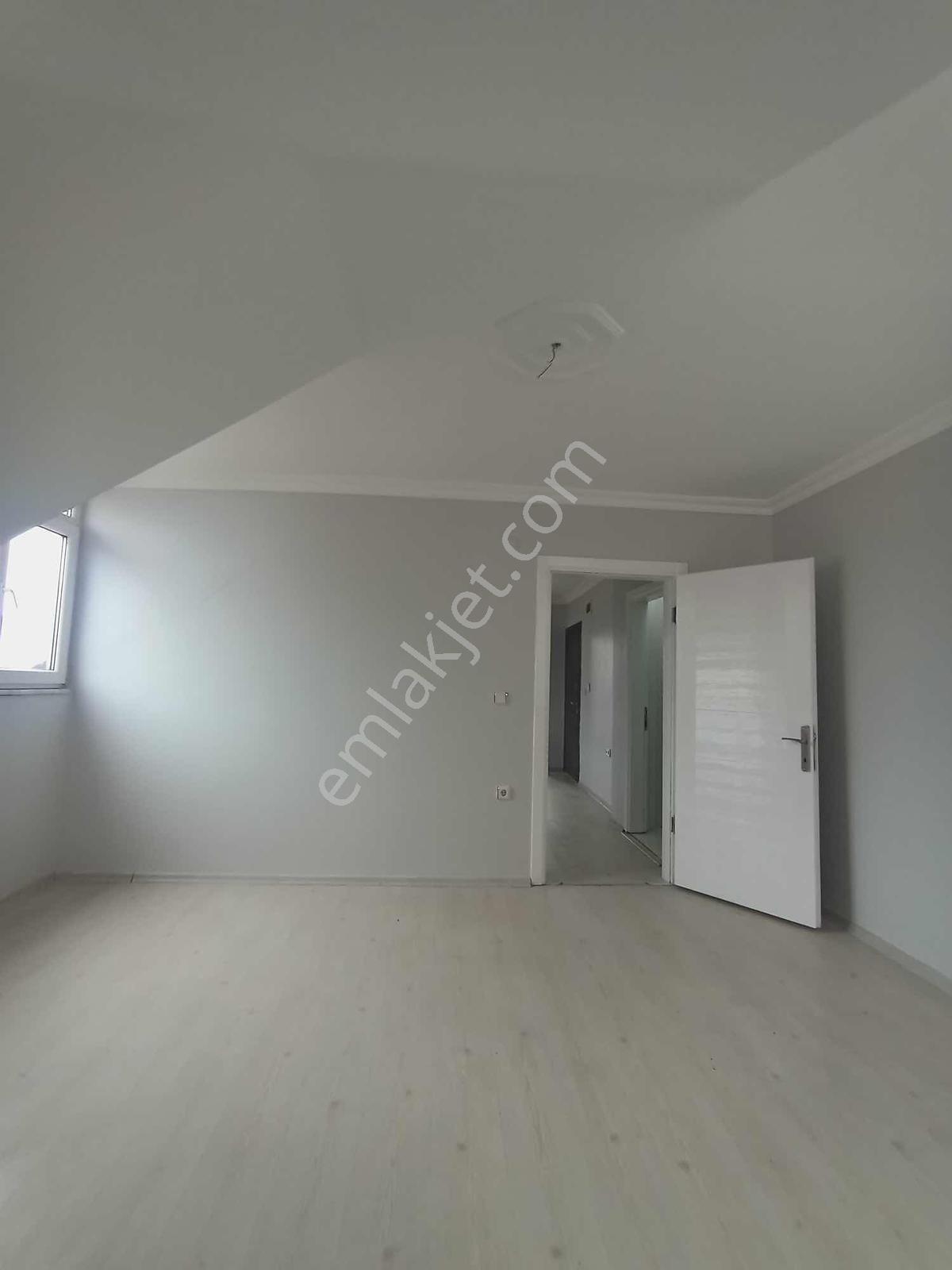 Avcılar Da Satılık 4+2 Dubleks Daire 200m2. Teraslı - Görsel 18