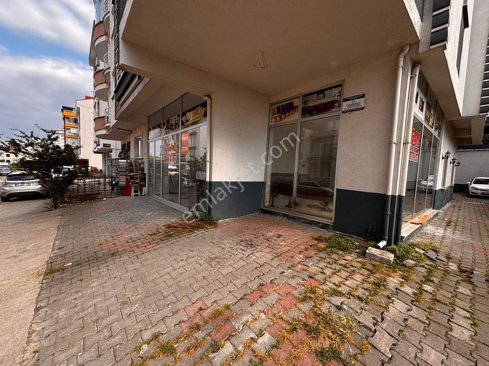 Deha Emlaktan Kiralık Dükkan Yaylacıkta - Görsel 2