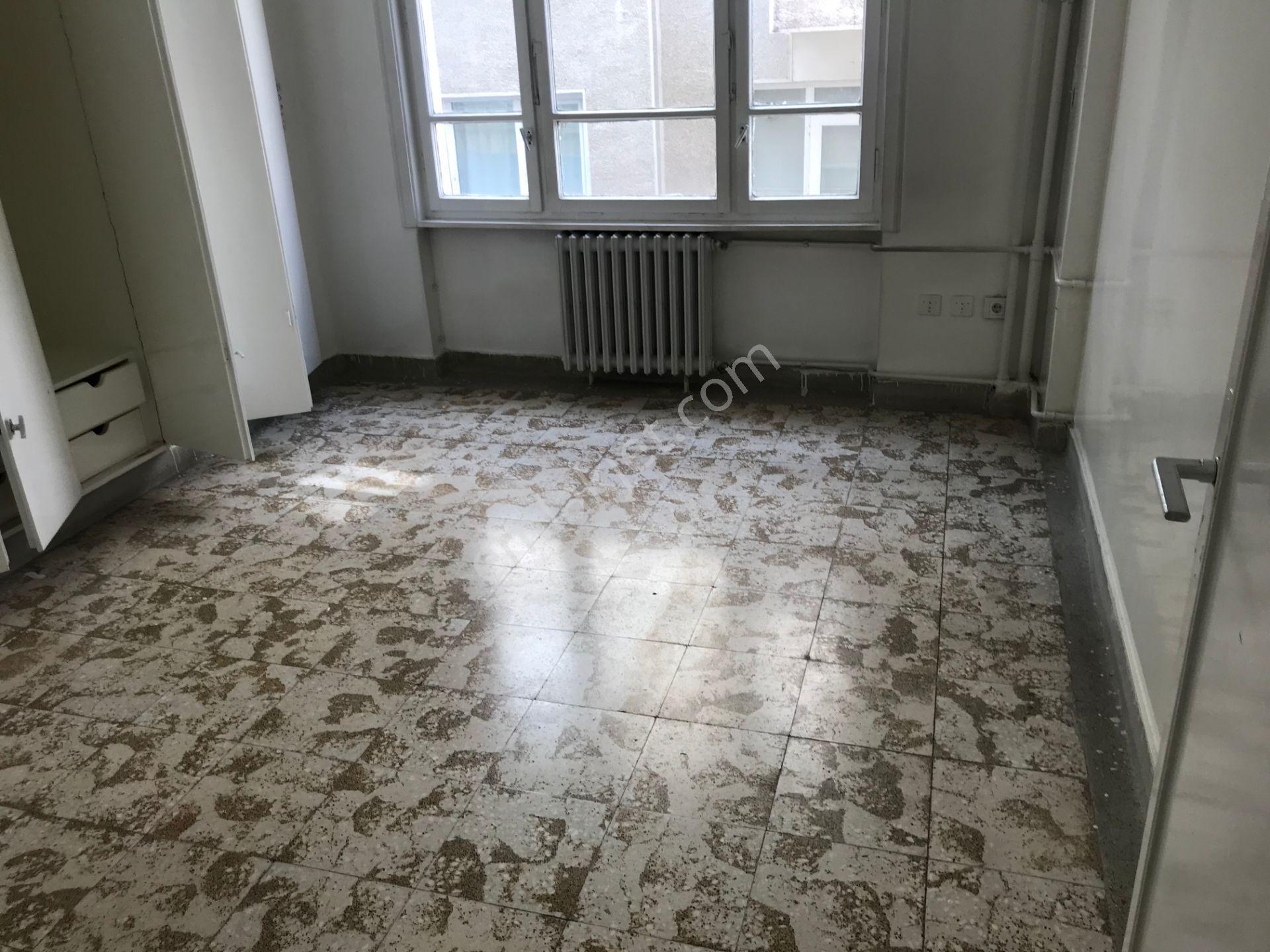 Kavaklıkta Kiralık Daire 3+1 Kat2 Kombili - Görsel 21