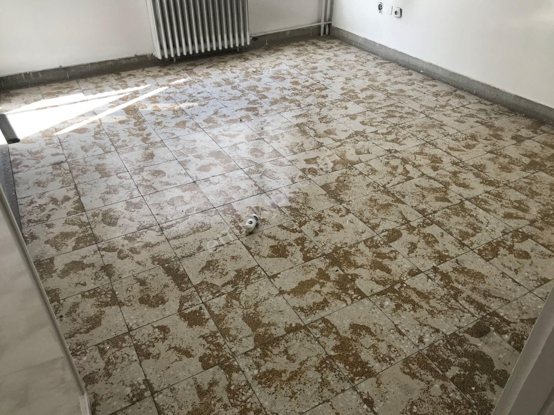 Kavaklıkta Kiralık Daire 3+1 Kat2 Kombili - Görsel 22