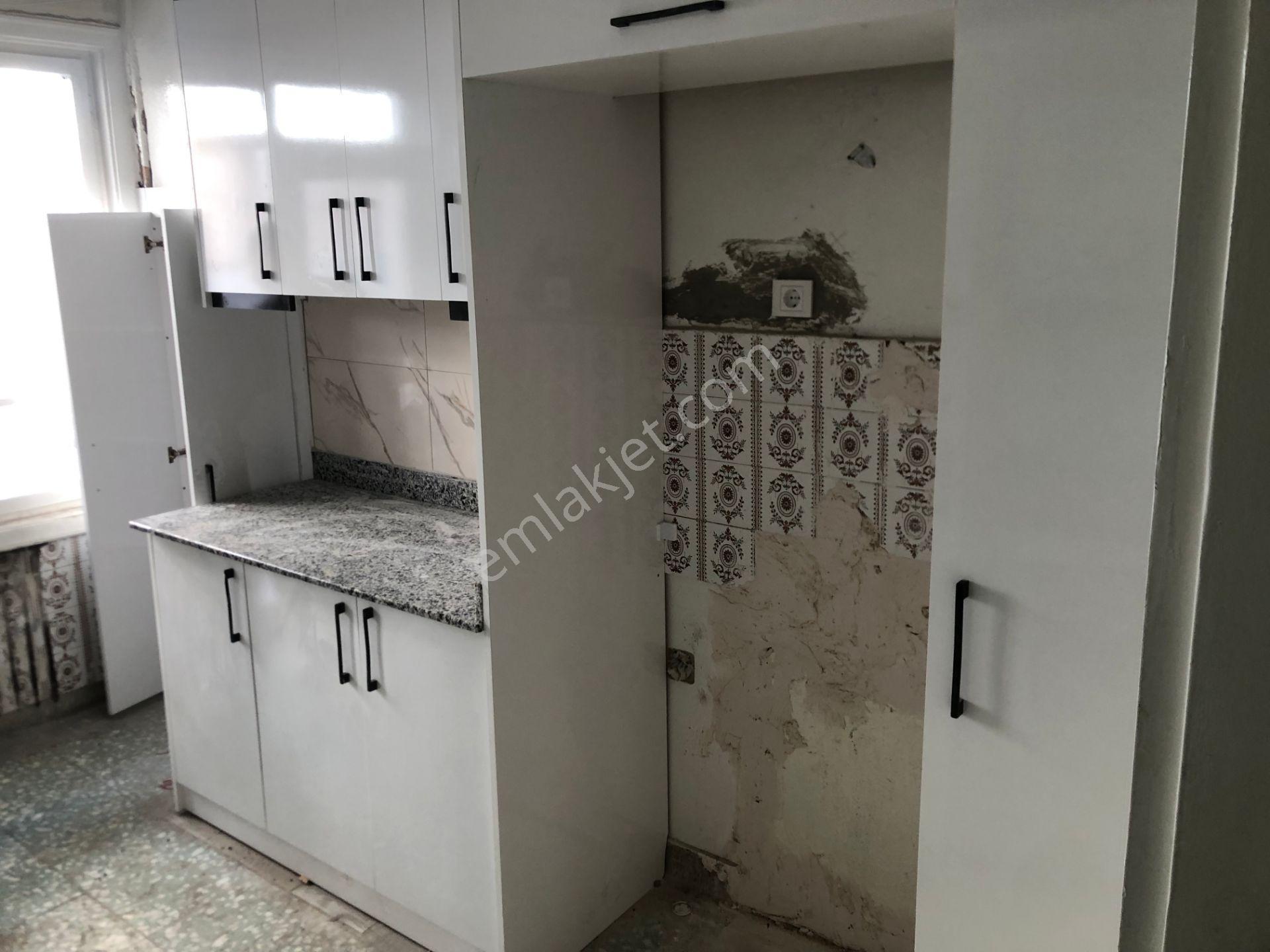 Kavaklıkta Kiralık Daire 3+1 Kat2 Kombili - Görsel 10