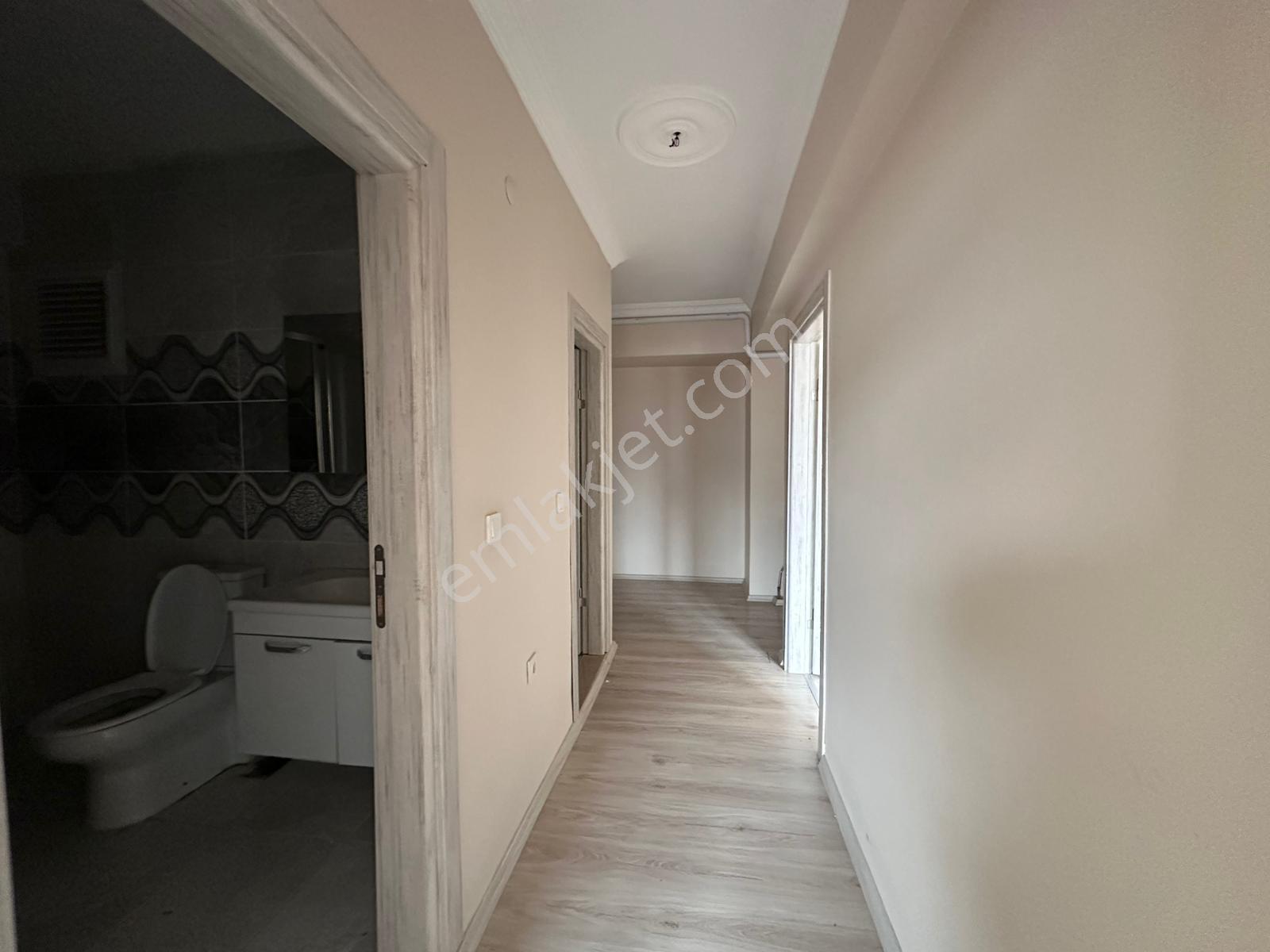 Turyaptan Kızmeslek Lisesi Yanında Kiralık 3+1 Daire - Görsel 35