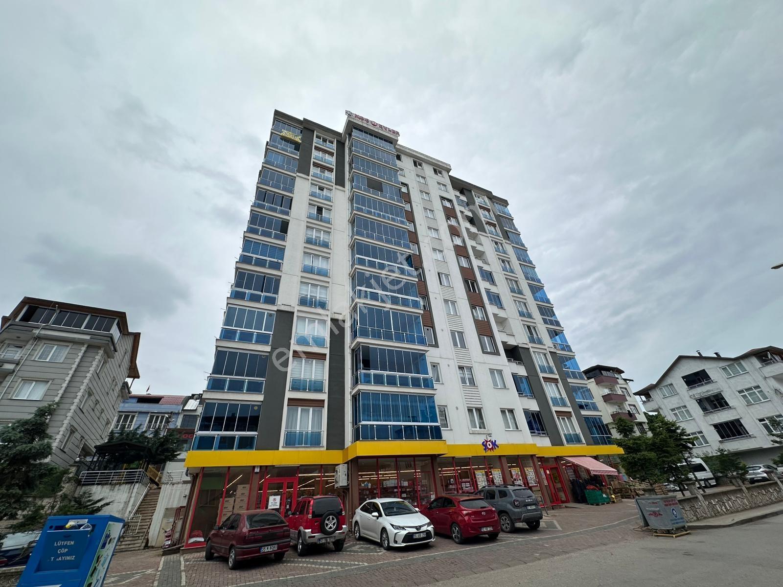 Turyaptan Kızmeslek Lisesi Yanında Kiralık 3+1 Daire - Görsel 34