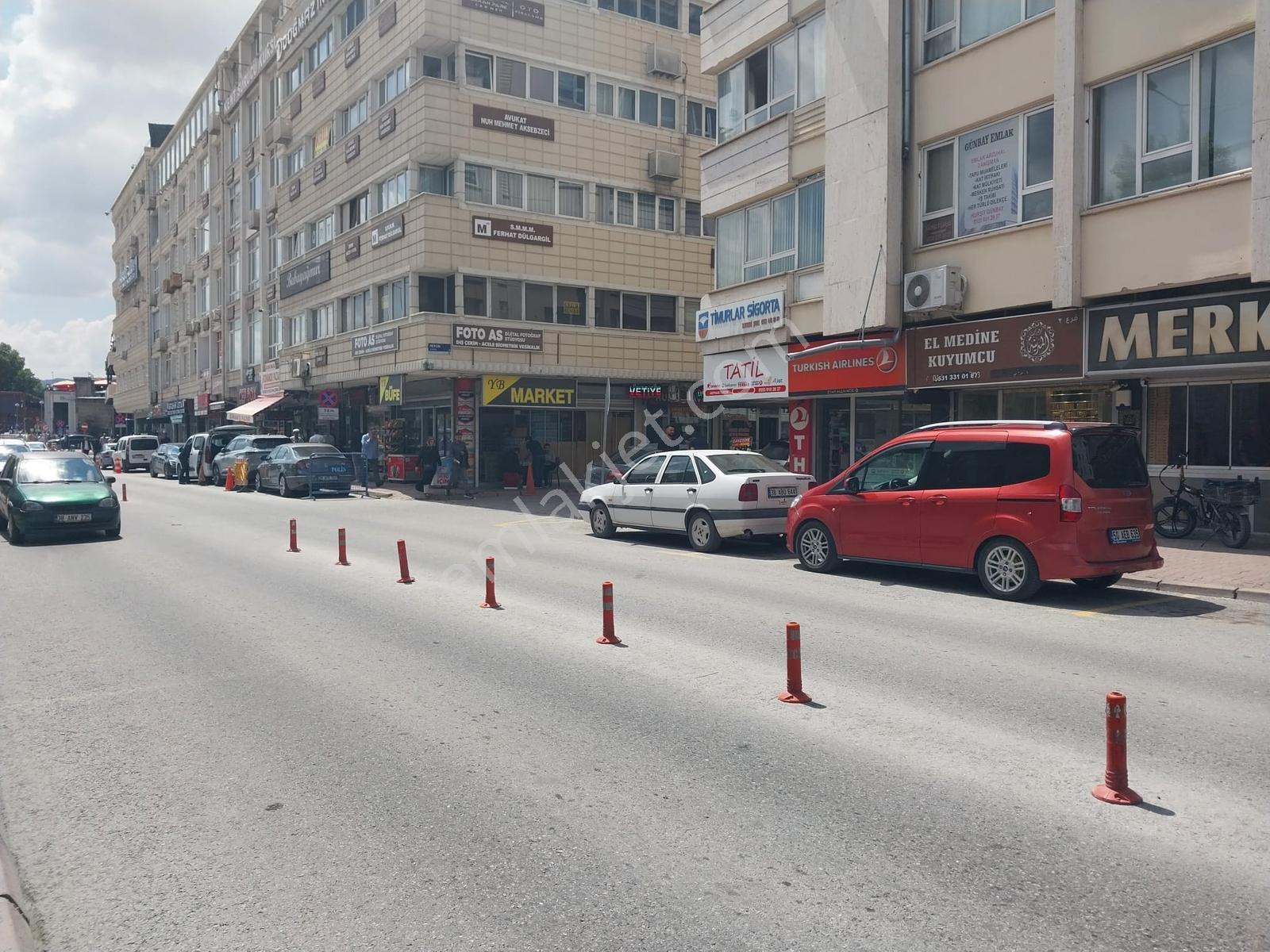 Sahabiye Mah.ahmet Paşa Cad.meydan Cepheli Satılık 2+1 Ofis - Görsel 2