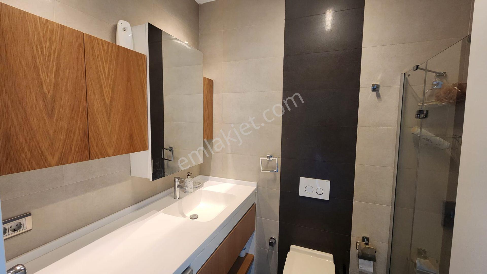 Folkart Towers Full Körfez Manzaralı Kiralık Geniş 1+1 Daire - Görsel 19