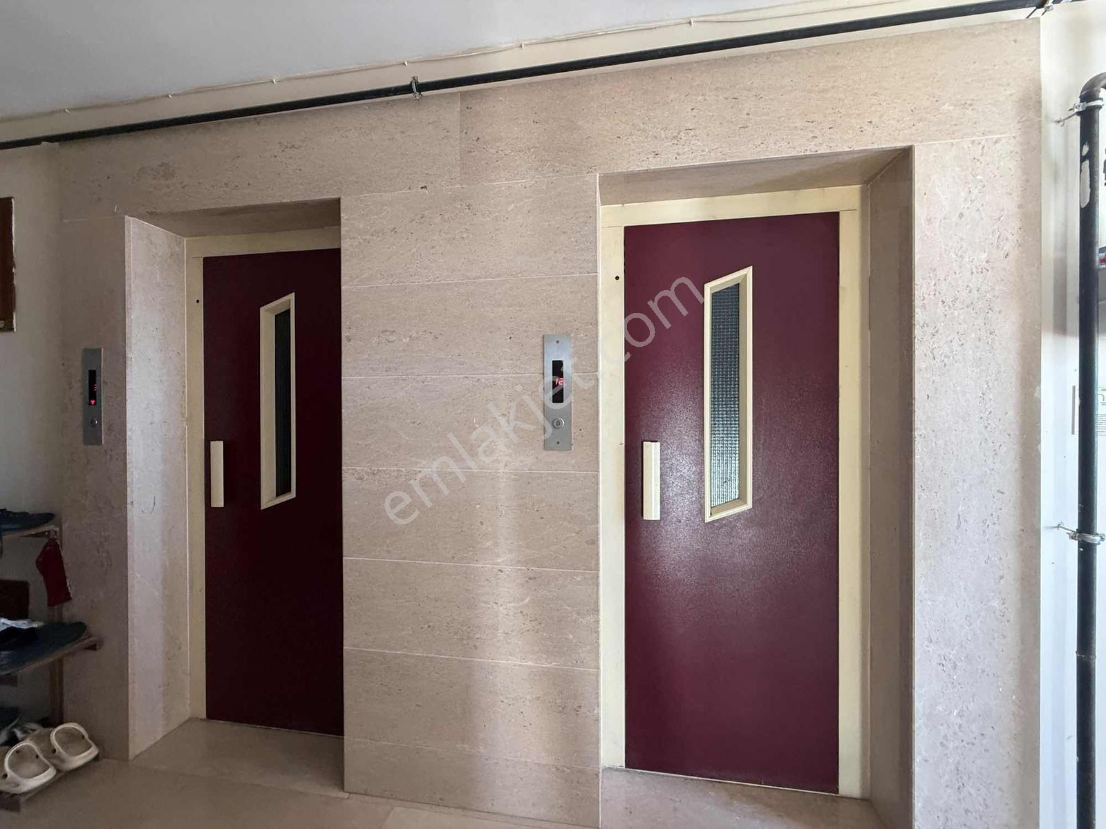 Yurt Mahallesi Hayalpark Bul. Üz. 4+1 Kapalı Her Kat Tek Daire! - Görsel 6