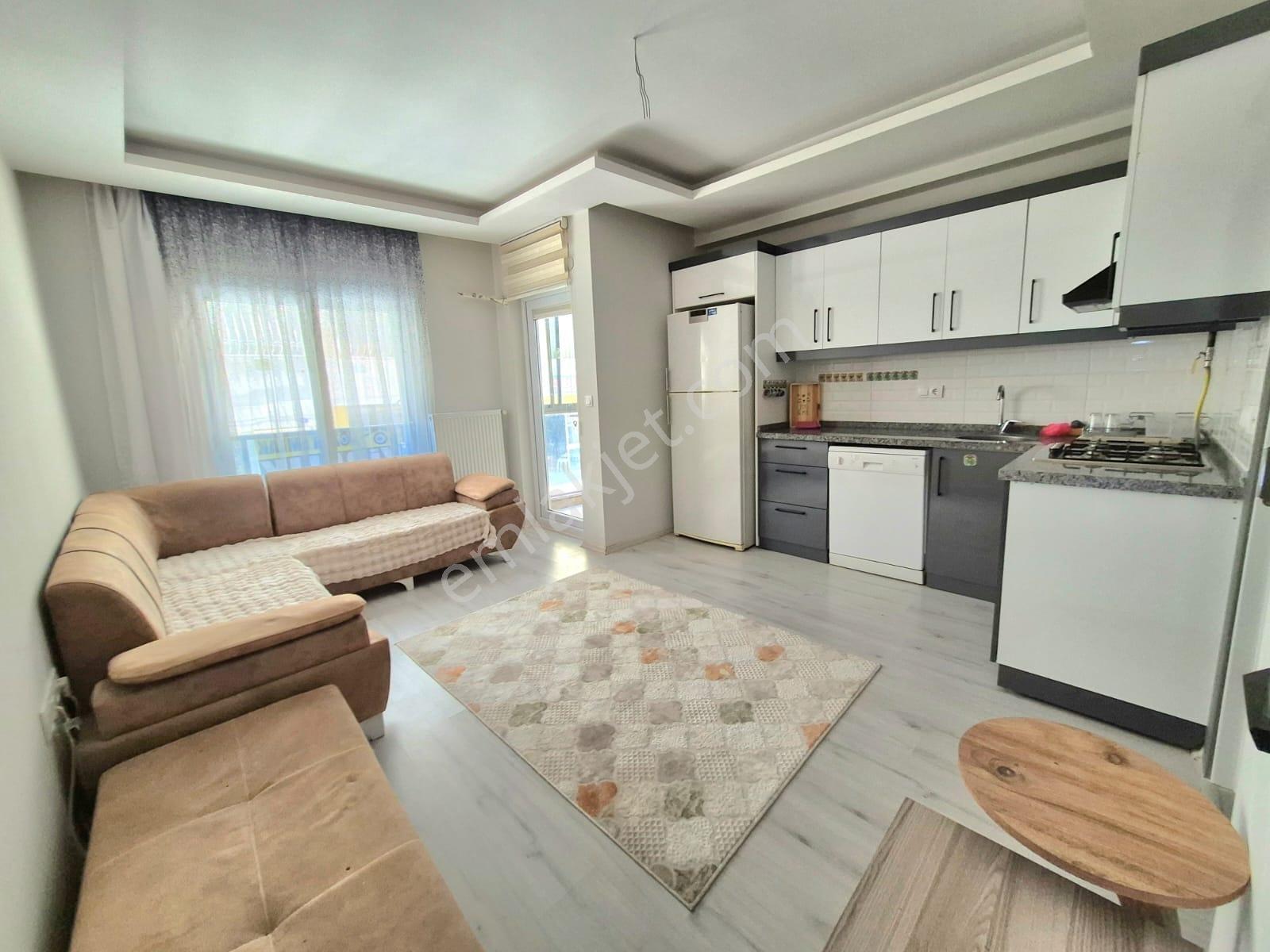K.yaka Alaybey İzban Yanında Yeni Bina Ful Eşyalı 1+1 60 M2