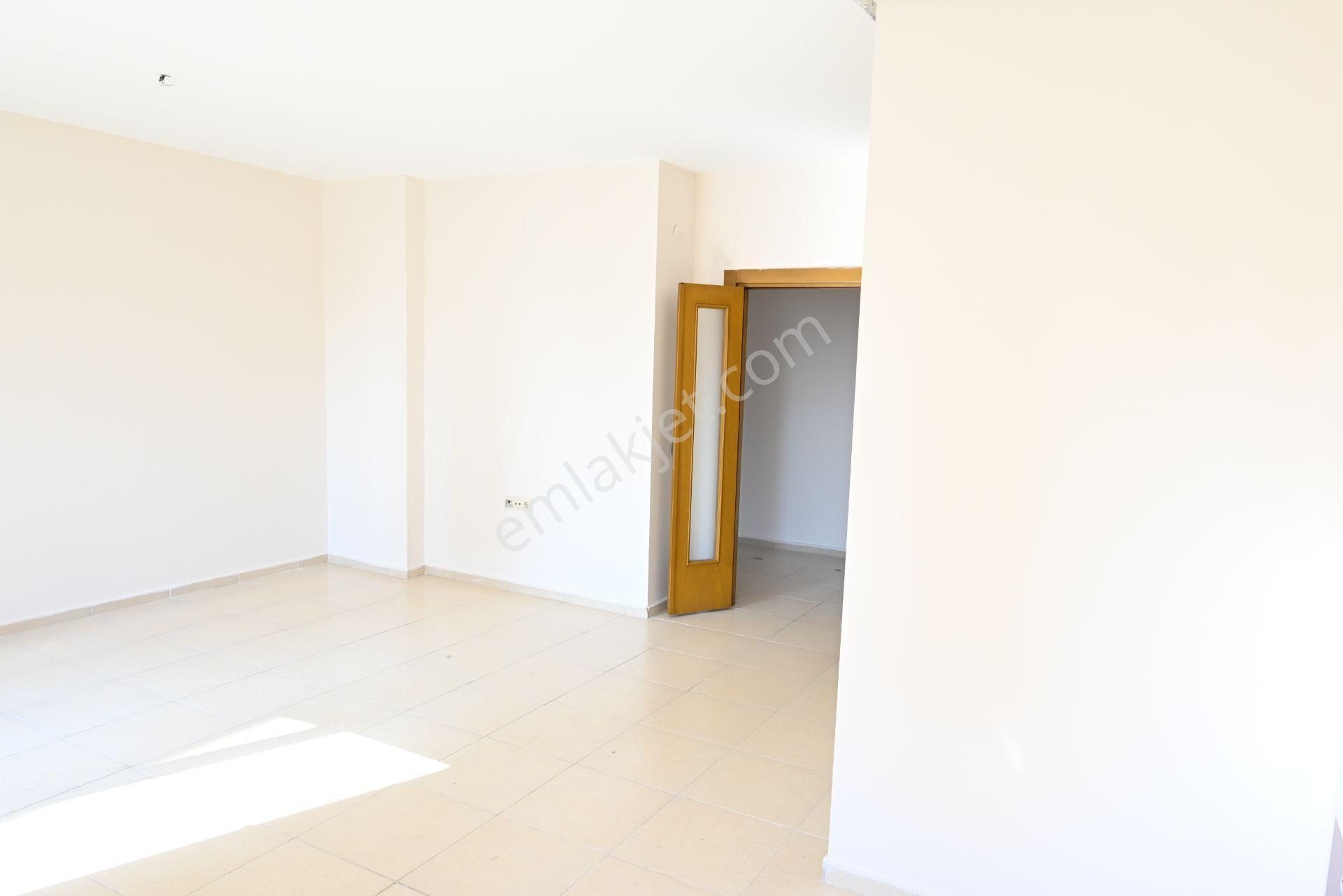 Üstünkent'ten Akkent'te Modern Site İçi Kiralık 3+1 Geniş Daire - Görsel 5