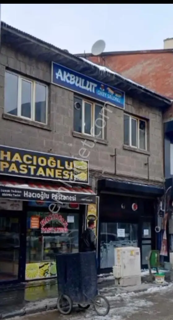 Turyap Ağrıdan Satılık İşyeri Cumhuriyet Caddesi