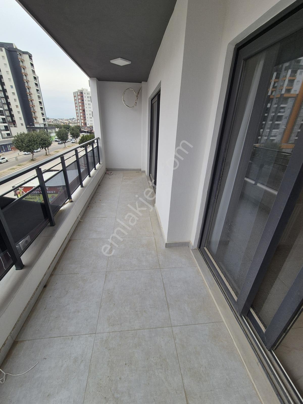 Cadde Üzeri 3+1 Kapalı Mutfak Şık Tasarım Az Katlı Satılık Daire - Görsel 23