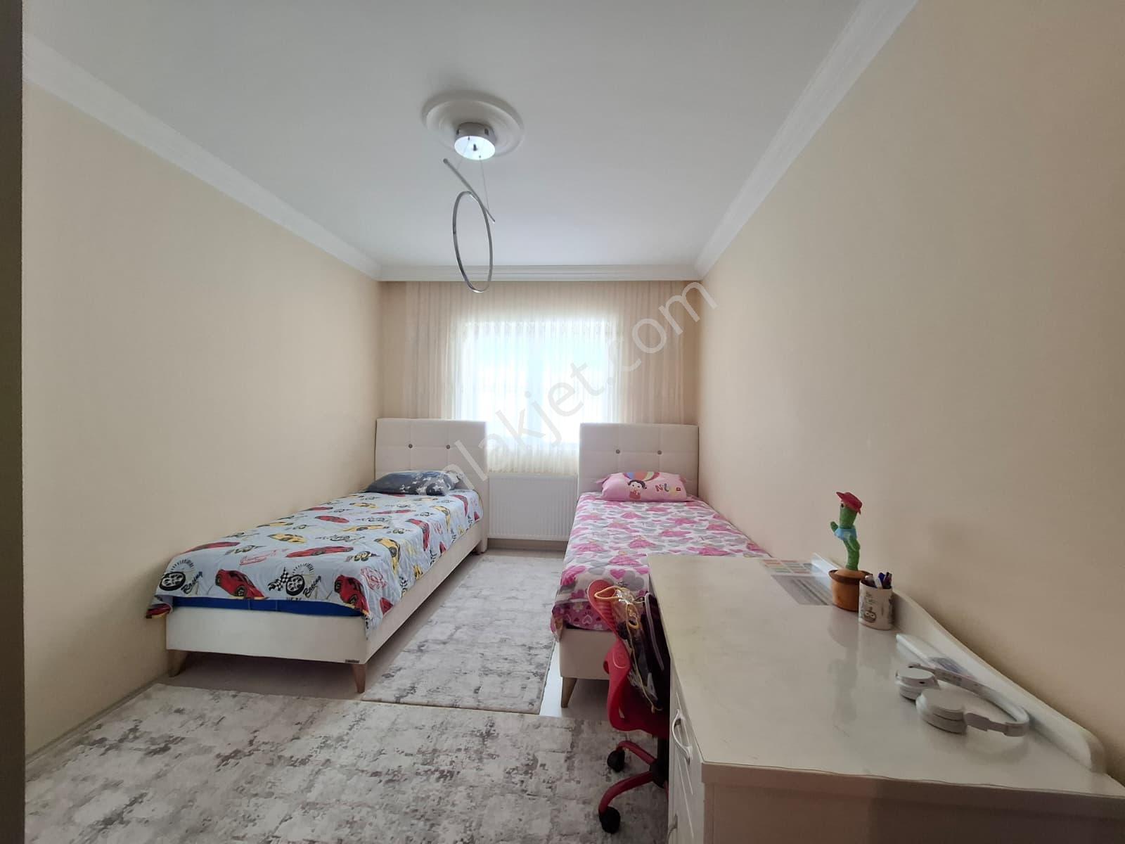 Ege Mah'de Kiralık Vadi Manzaralı Daire - Görsel 21