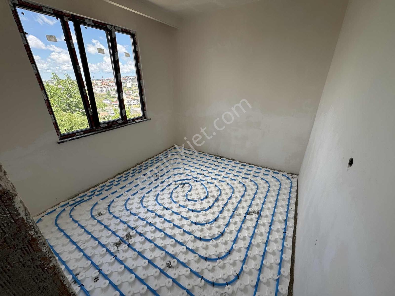 Emsa İnş. Taşoluk Mah. Satılık Asansörlü 2+1 95m2 2.kat - Görsel 4