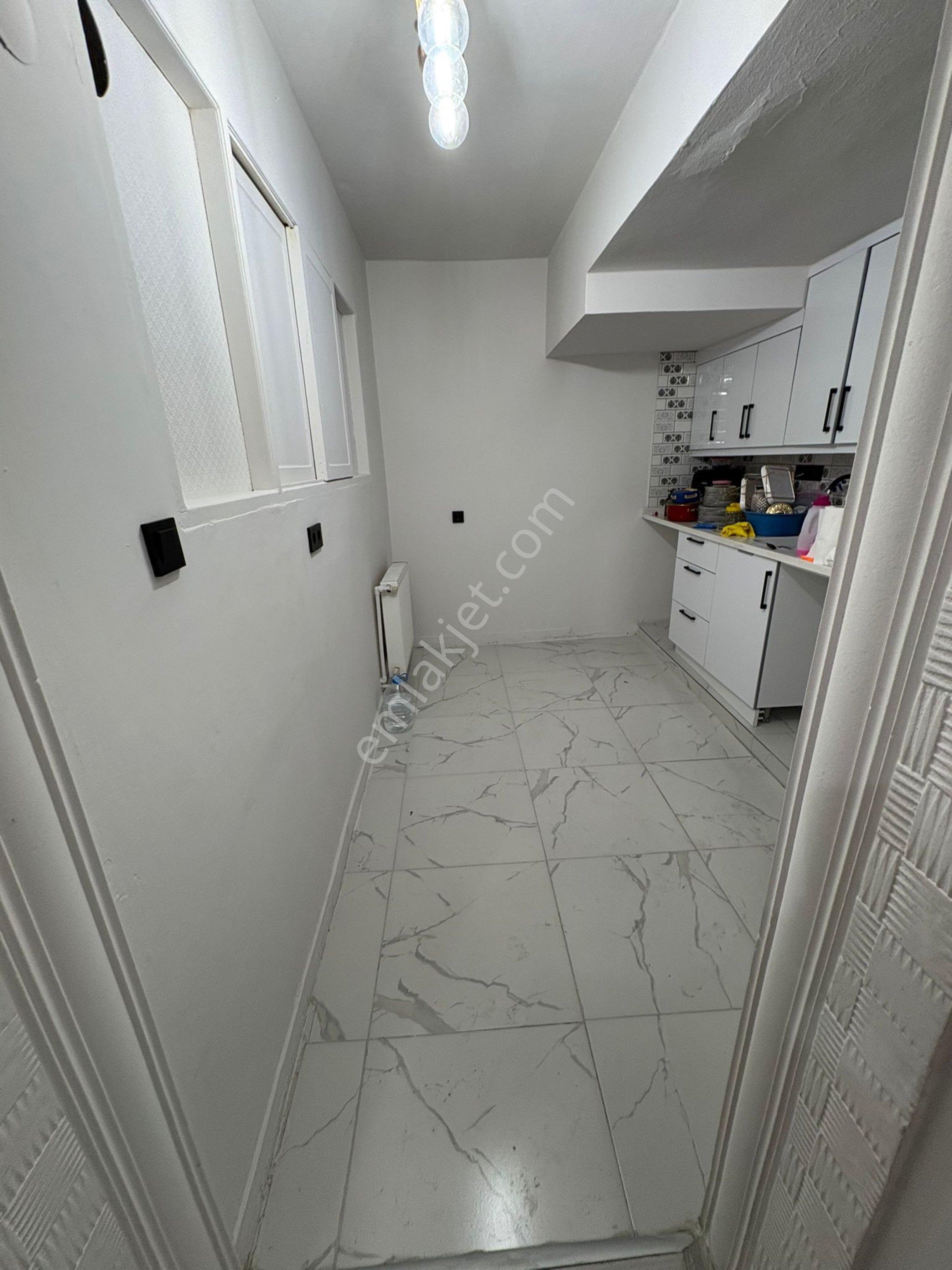 Furkan Emlaktan Bahçelievler Mah 2+1 90m2 Bahçe Kat İçi Full Yapılı Krediye Uygun Daire - Görsel 2