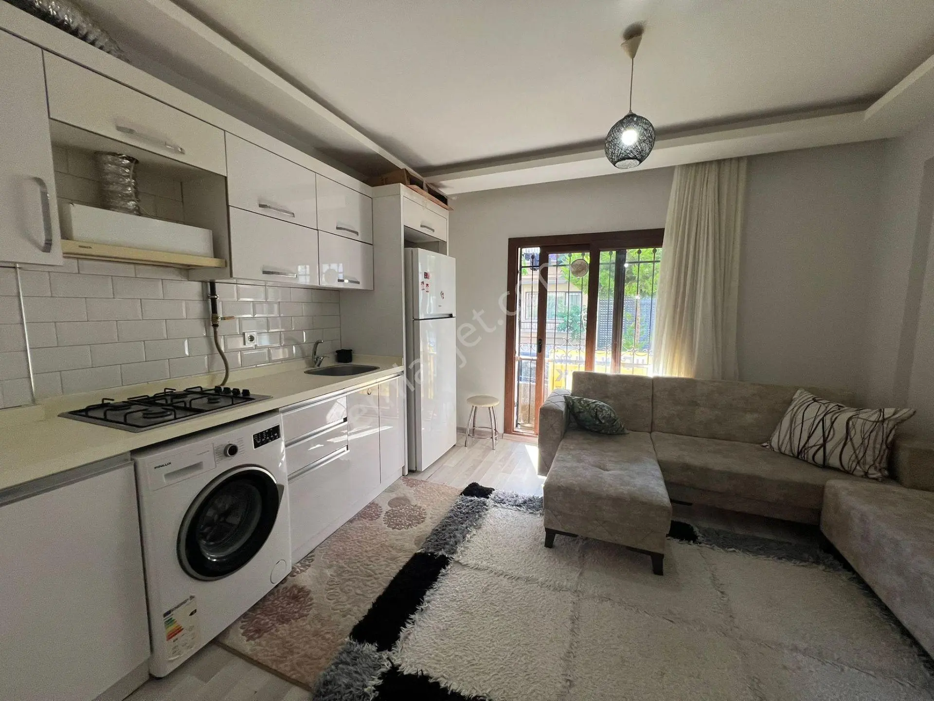 Buca Kampüs Yakını 1+1 50m2 Full Eşyalı D.gazlı Kiralık Daire - Görsel 3