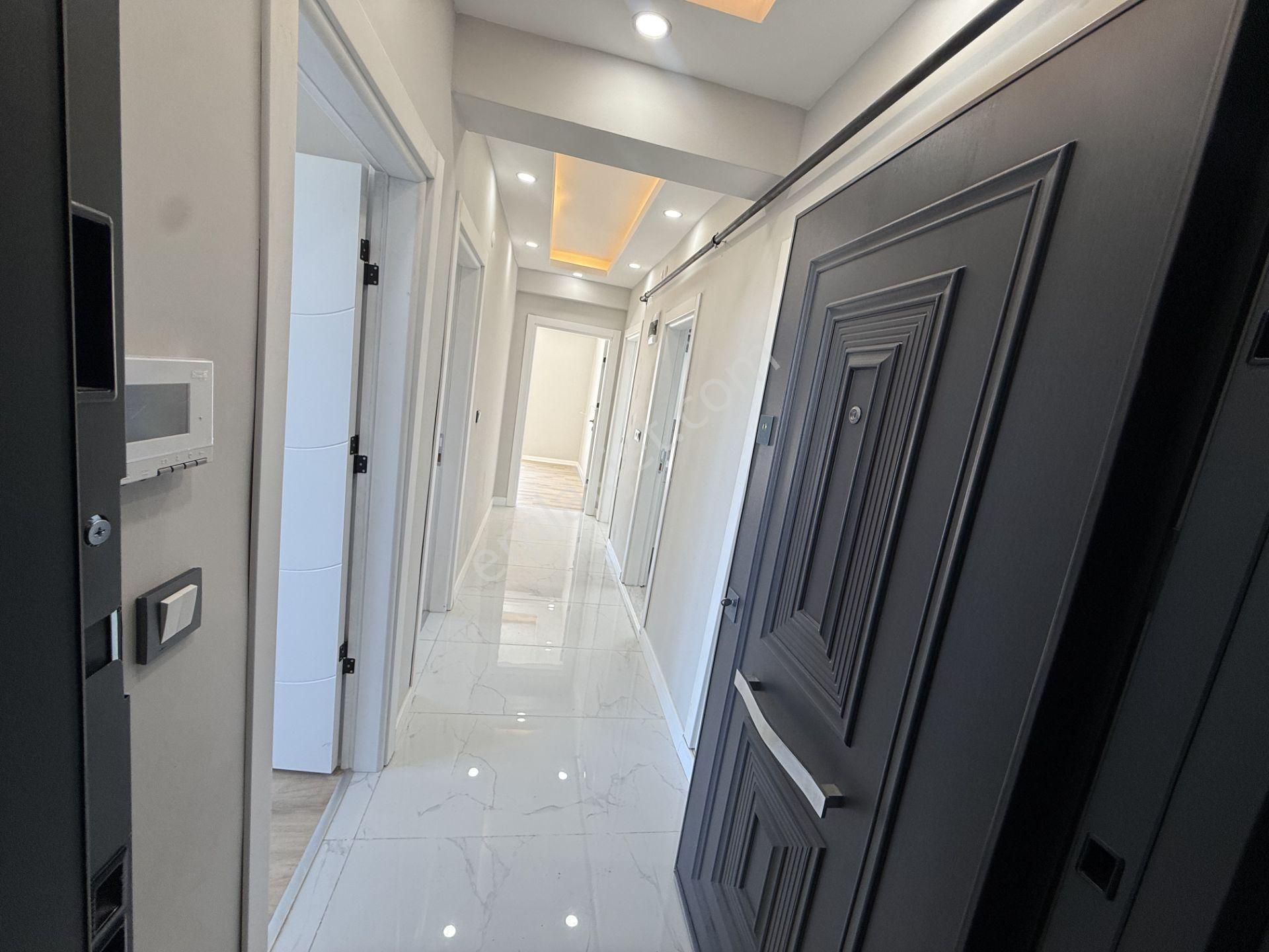 Kapaklı'da Eşsiz 60 M² Teraslı Sıfır İskanlı Otoparklı 2+1 Daire - Görsel 9
