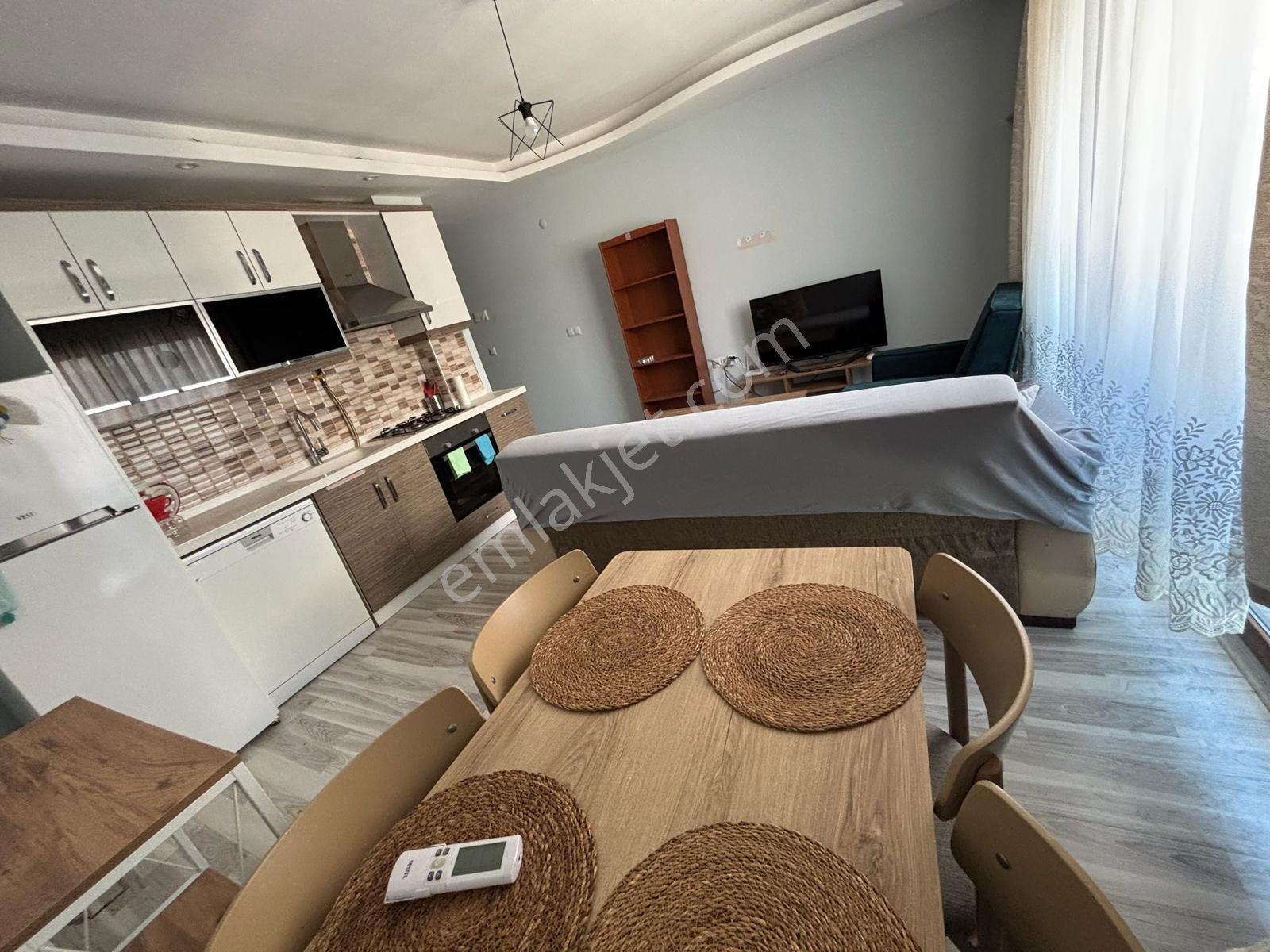 Küçük Çiğlide Yaşam Ve Yatırıma Uygun, Kullanışlı 1+1 Daire - Görsel 21