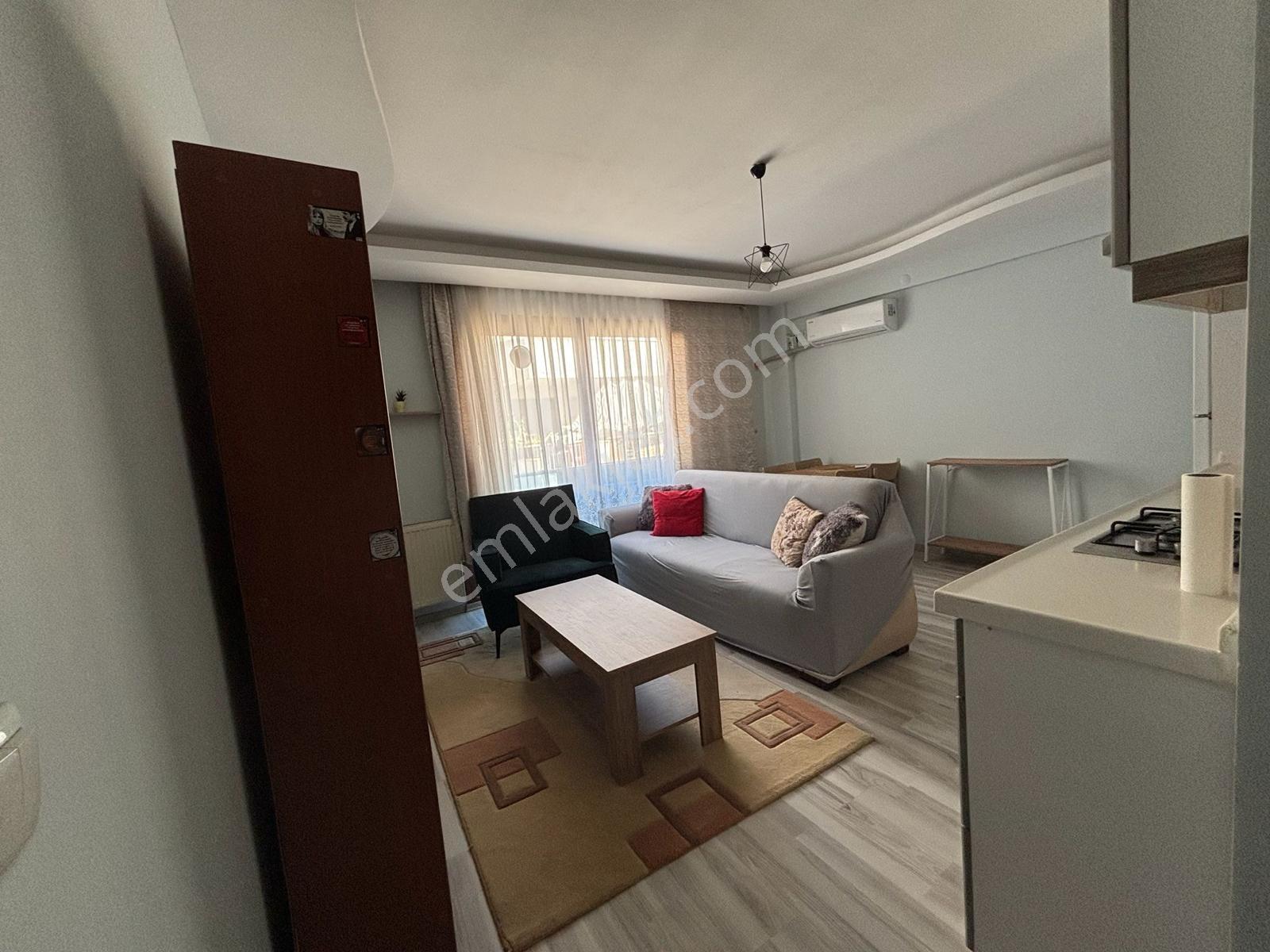 Küçük Çiğlide Yaşam Ve Yatırıma Uygun, Kullanışlı 1+1 Daire - Görsel 17